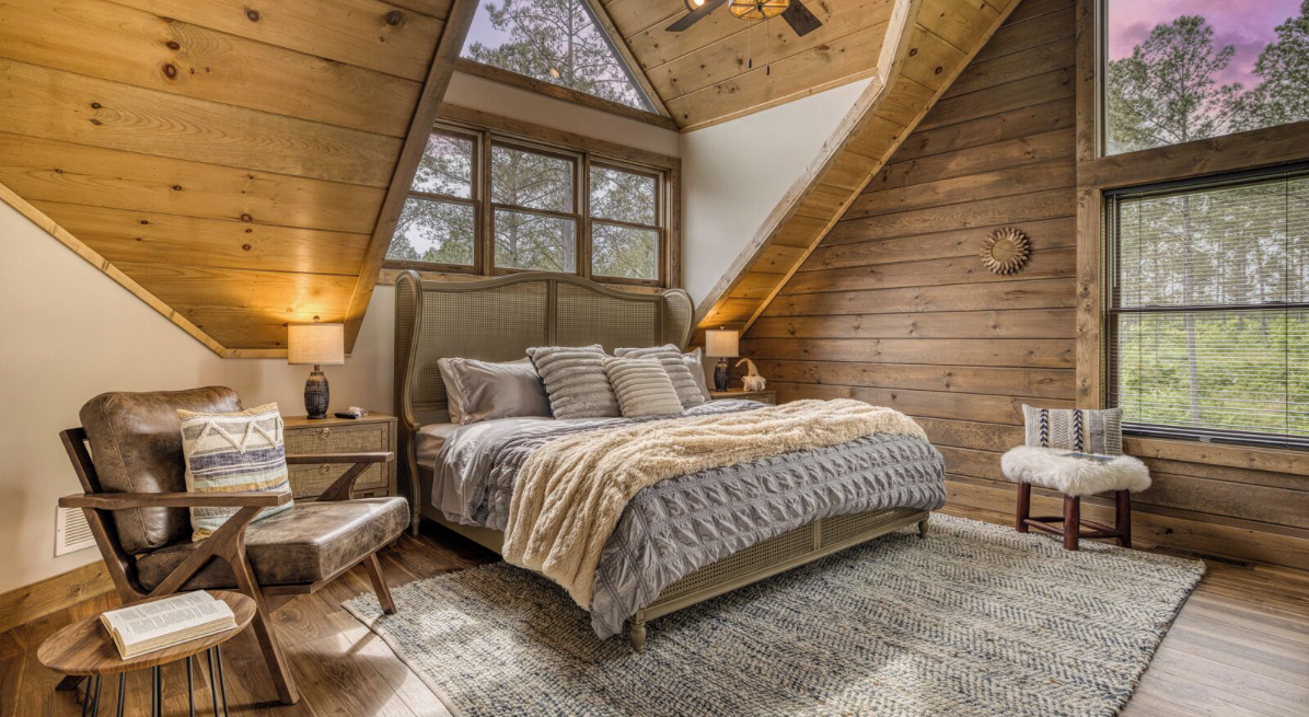 Treehouse Ellijay.png