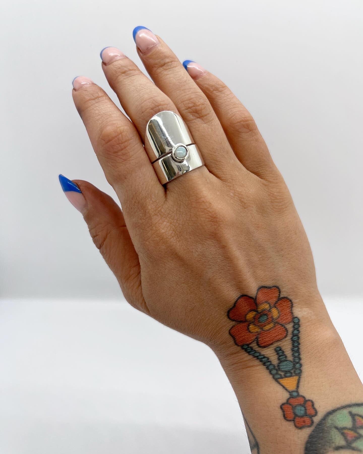 7A7D3FEE-6DE4-4B6D-9925-6F6E0257A133