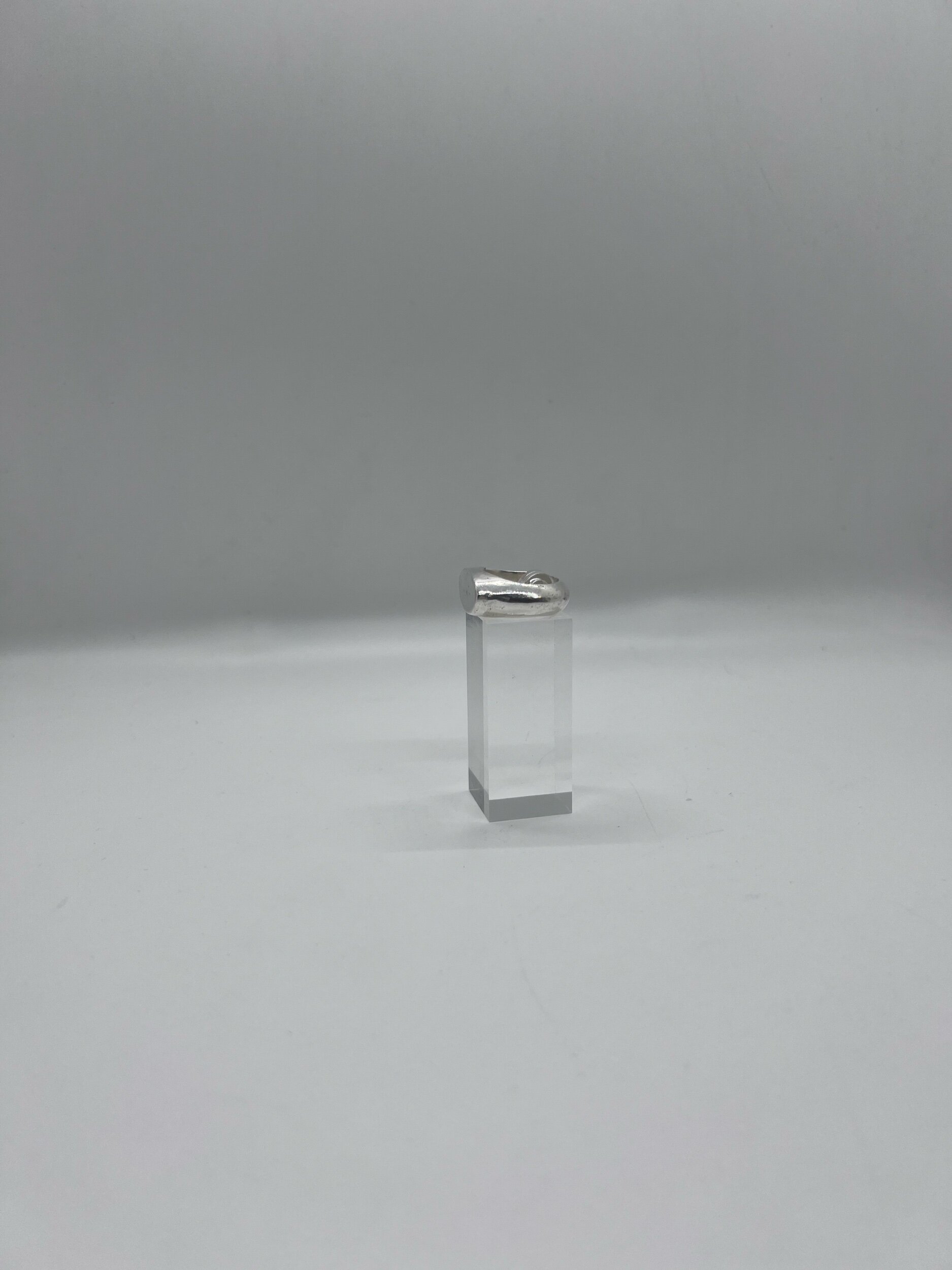 8D71FE2E-8572-475C-84CB-BBC6395B5728