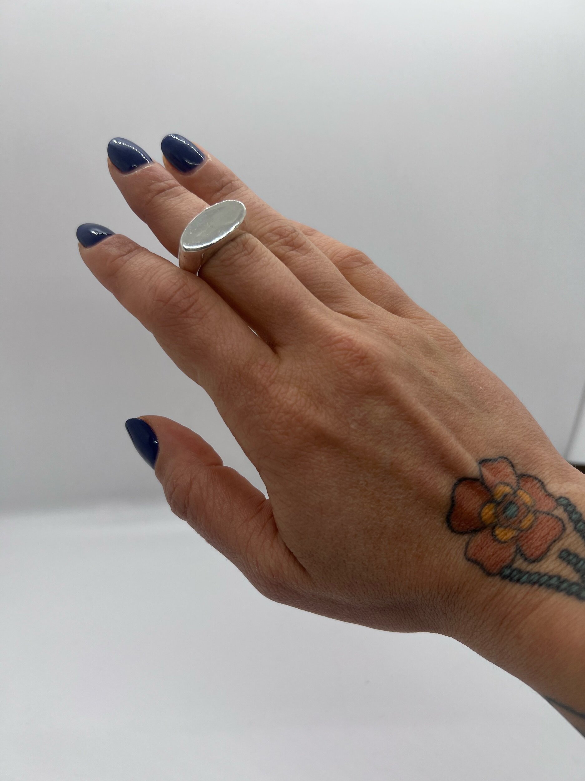 8BD51C0B-320D-467B-817F-24B0AAE7CE36