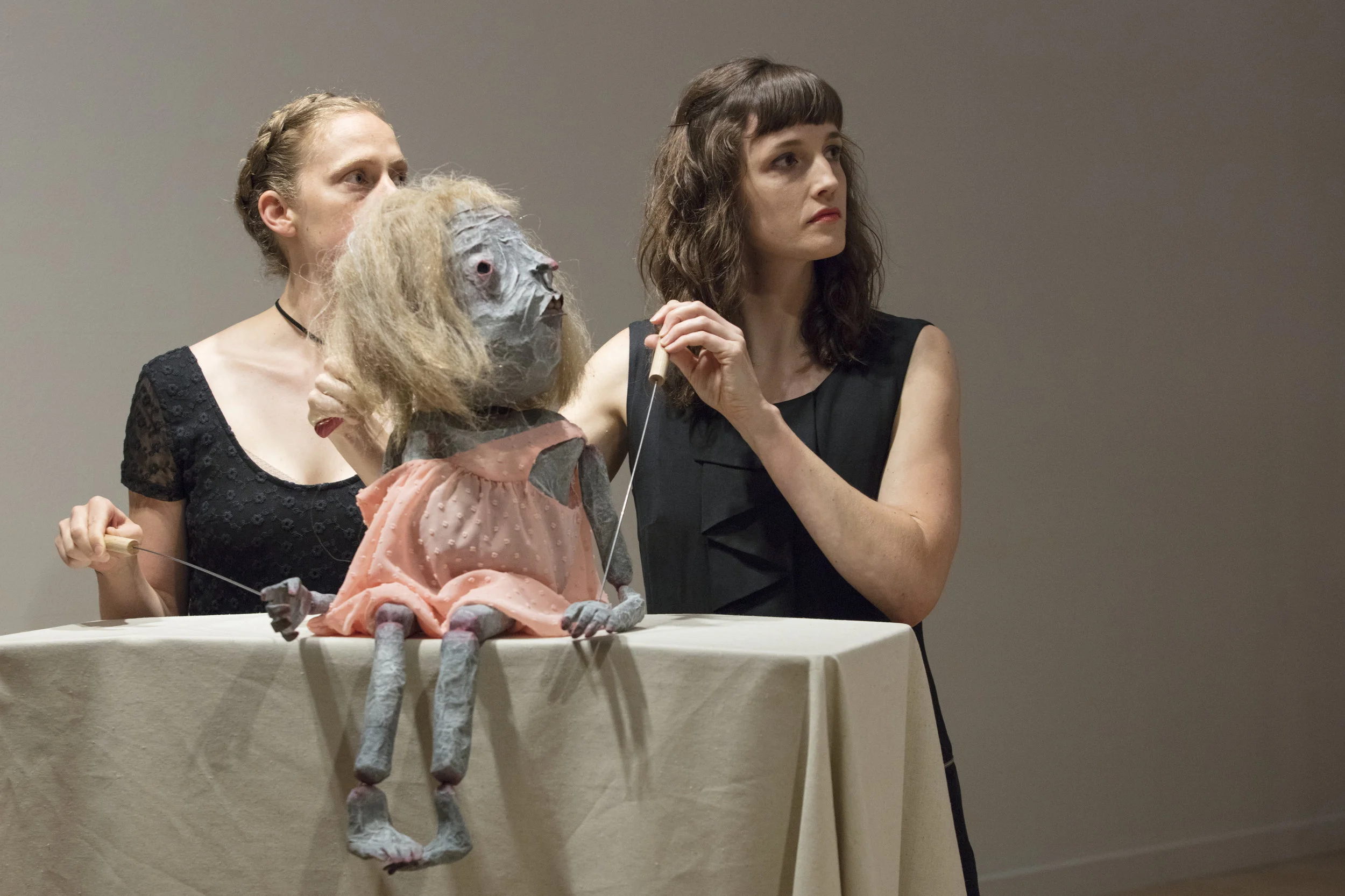   ENDLNG  (detail), puppet-figure performance, 00:25:00, 2019   