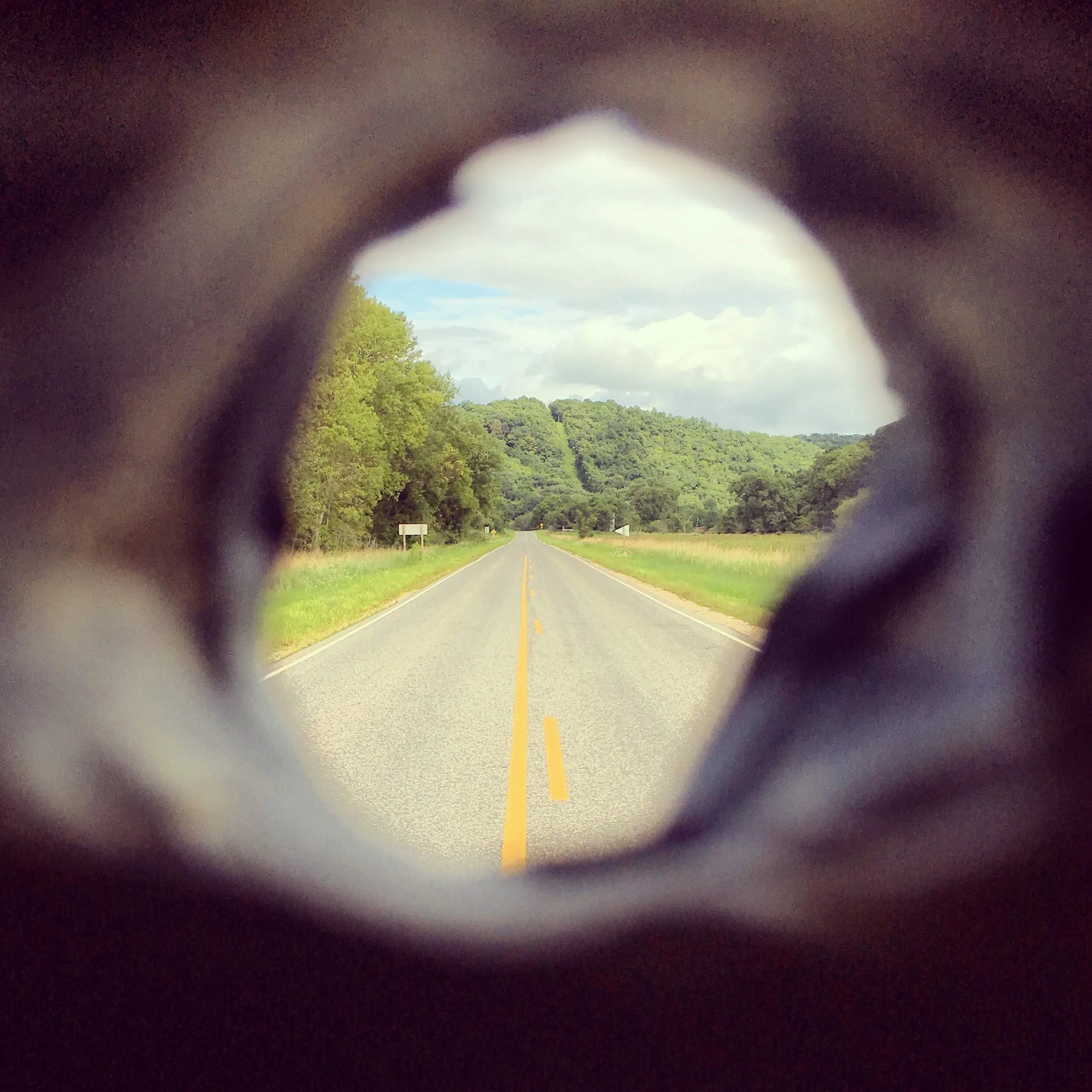   FRENND WINNUR , puppet’s view, dimensions variable, 2019   