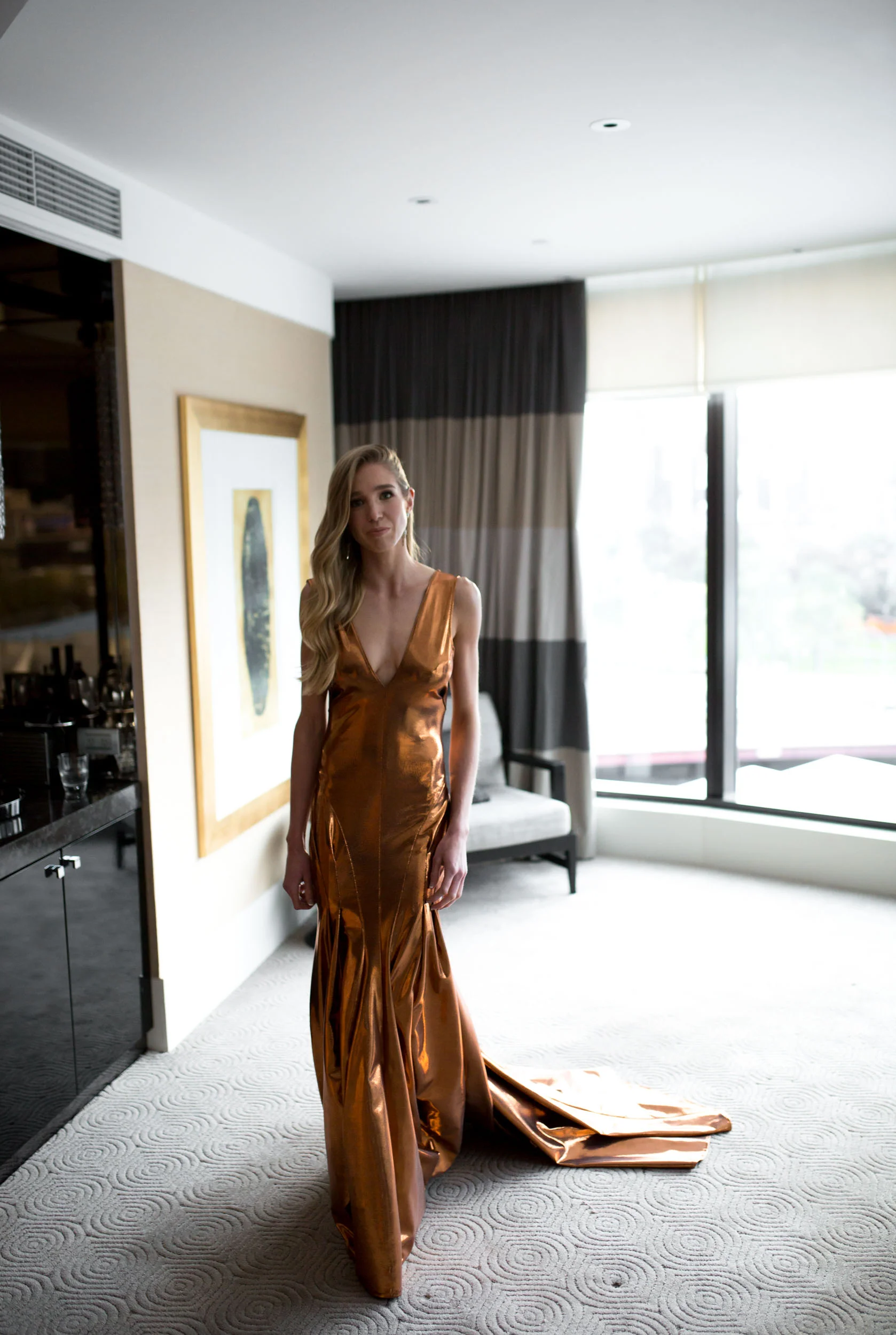 White Vine Photography-Sophie Harmer-2018-Brownlow-best-dressed-Georgia-Young-Couture-Melbourne-Photographer-Crown-Fshion (12 of 13).jpg