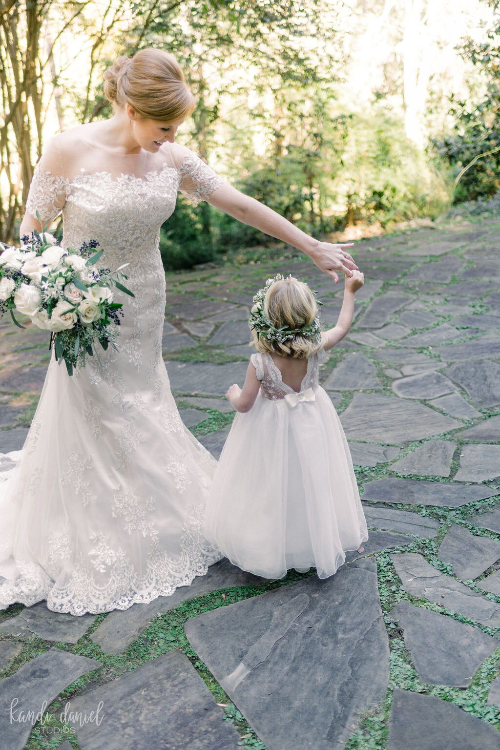 4_DEGLER_DUNAWAYGARDENS_KANDIDANIELSTUDIOS-189.jpg