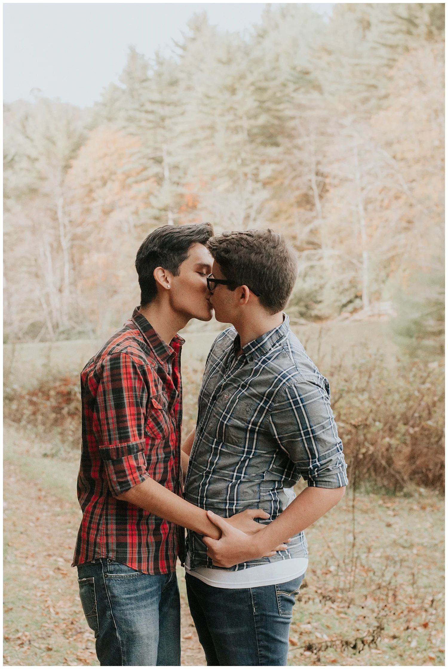 adventurous anniversary session in blowing rock, nc |north carolina elopement photographer | mountain elopement inspiration | wild onyx photography | www.wildonyxphotography.com