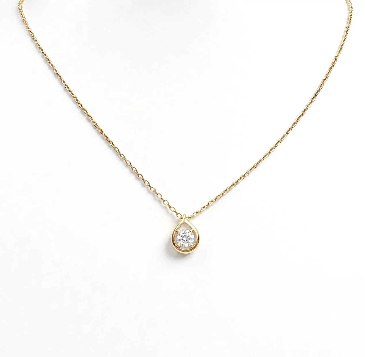 Diamond+Twinkle+Necklace+Dewdrop+18ct+Gold.jpg