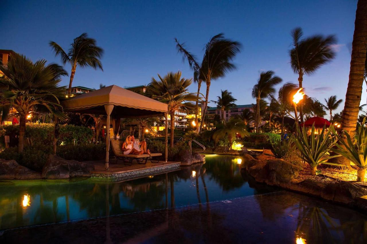 CHIC RETREATS: MAUI, HAWAII