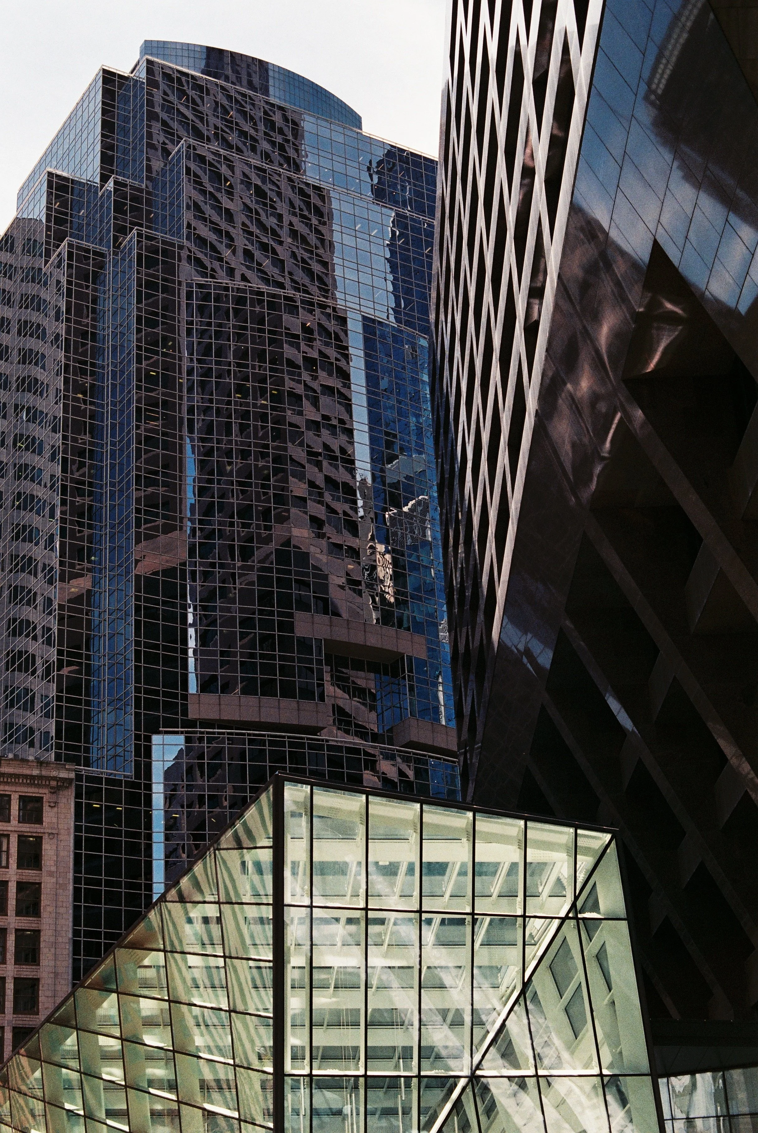 R1-04143-0002.JPG