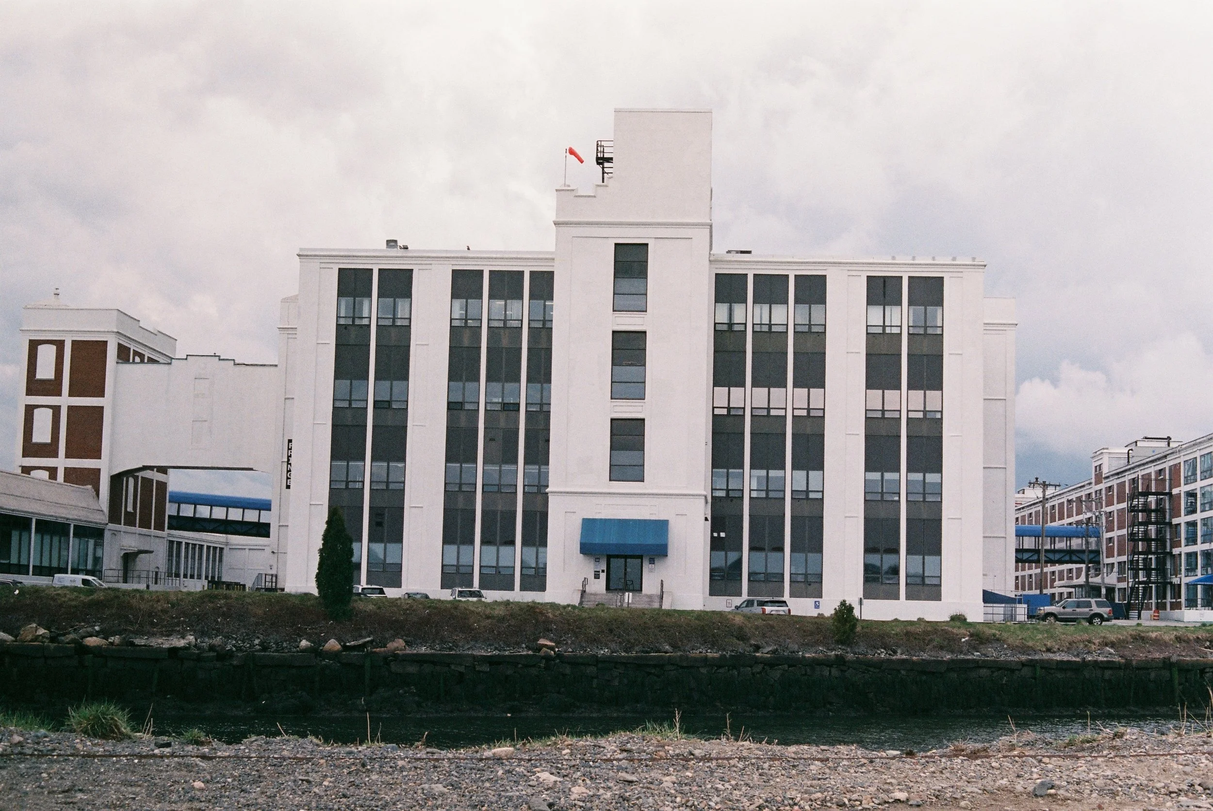 R1-04143-0018.JPG