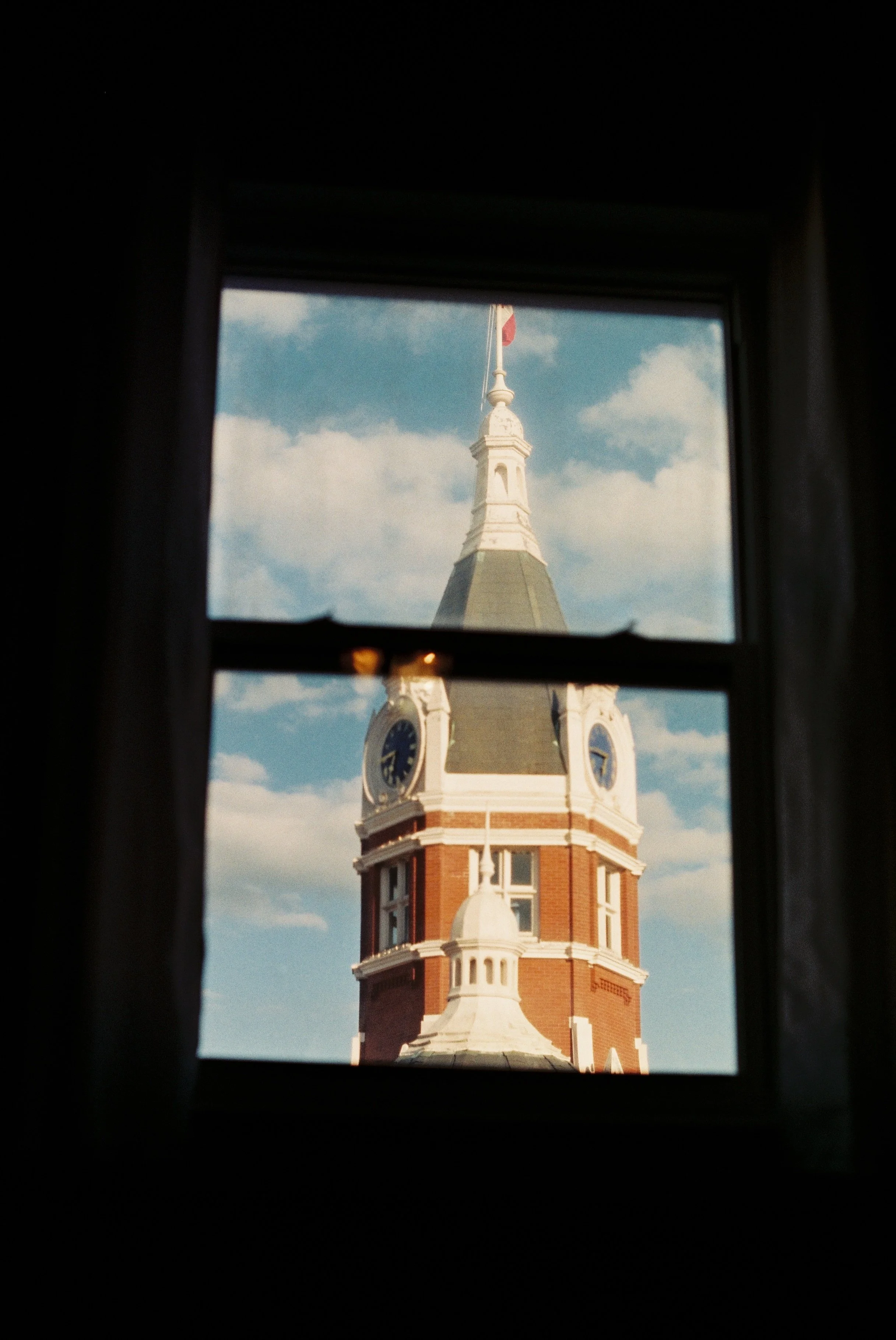 R1-04143-0026.JPG