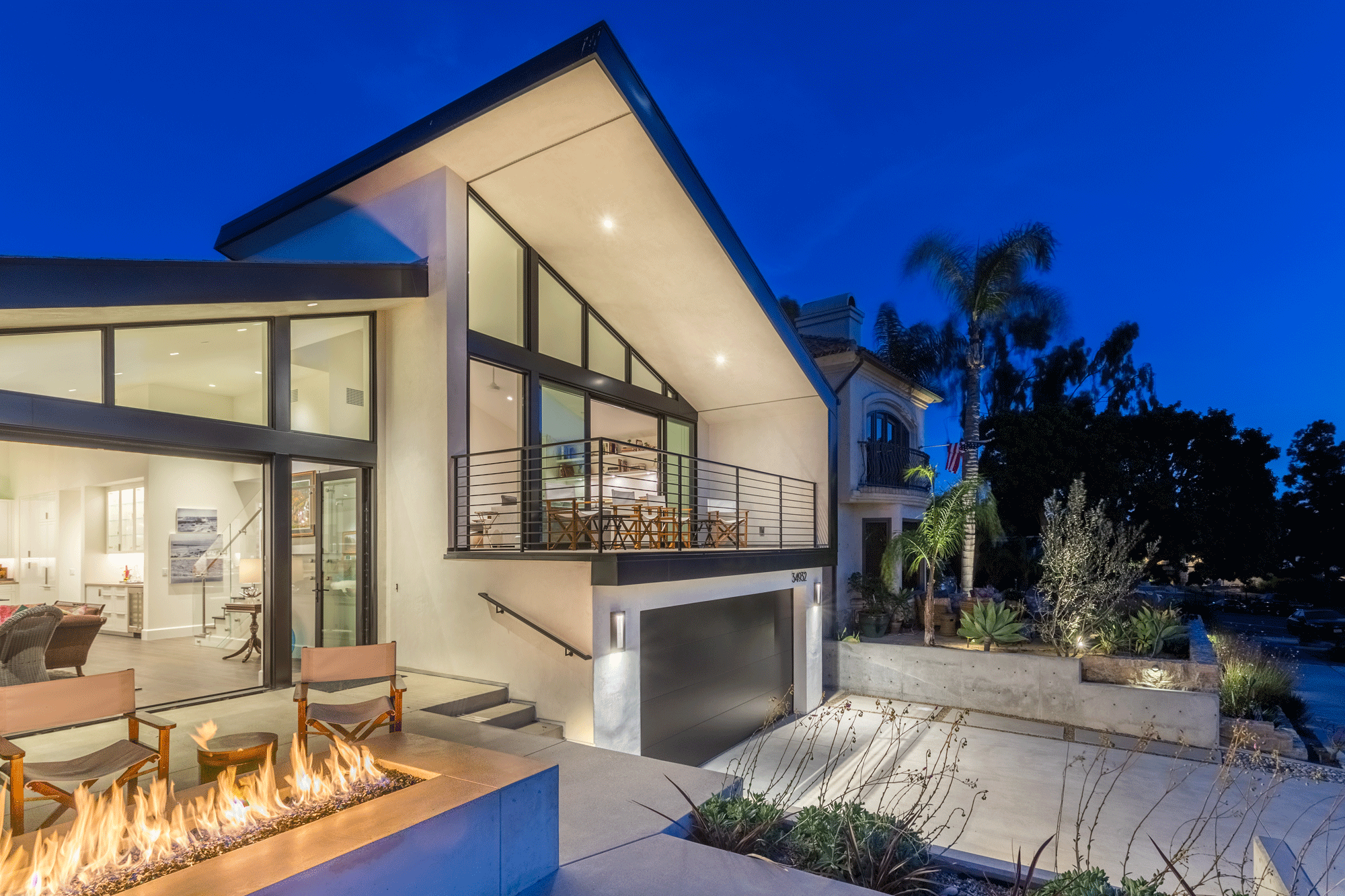 Hudgins_Design_Laguna_Beach_Architecture_11.18_130.gif