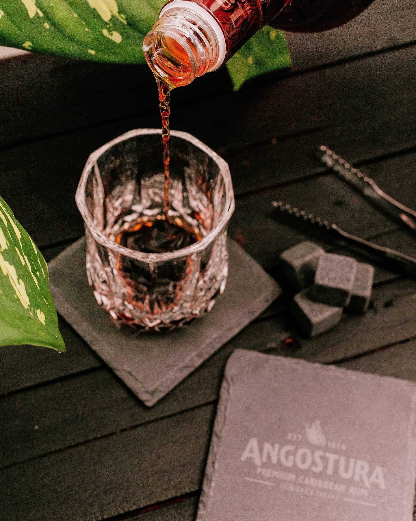 Chase? We don't do that here. (In best T'Challa voice)
But y'all should probably be following @adlabtt to see #bts for more of these.

#angostura #houseofangostura #premiumrum #1824 #moodygrams #creativecaptures #creativelockdown #agameoftones #darka