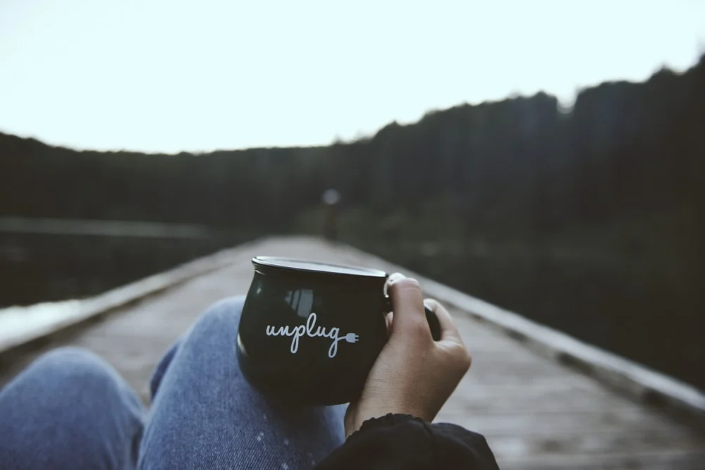 Unplug-from-Dependence-on-Internet.jpg