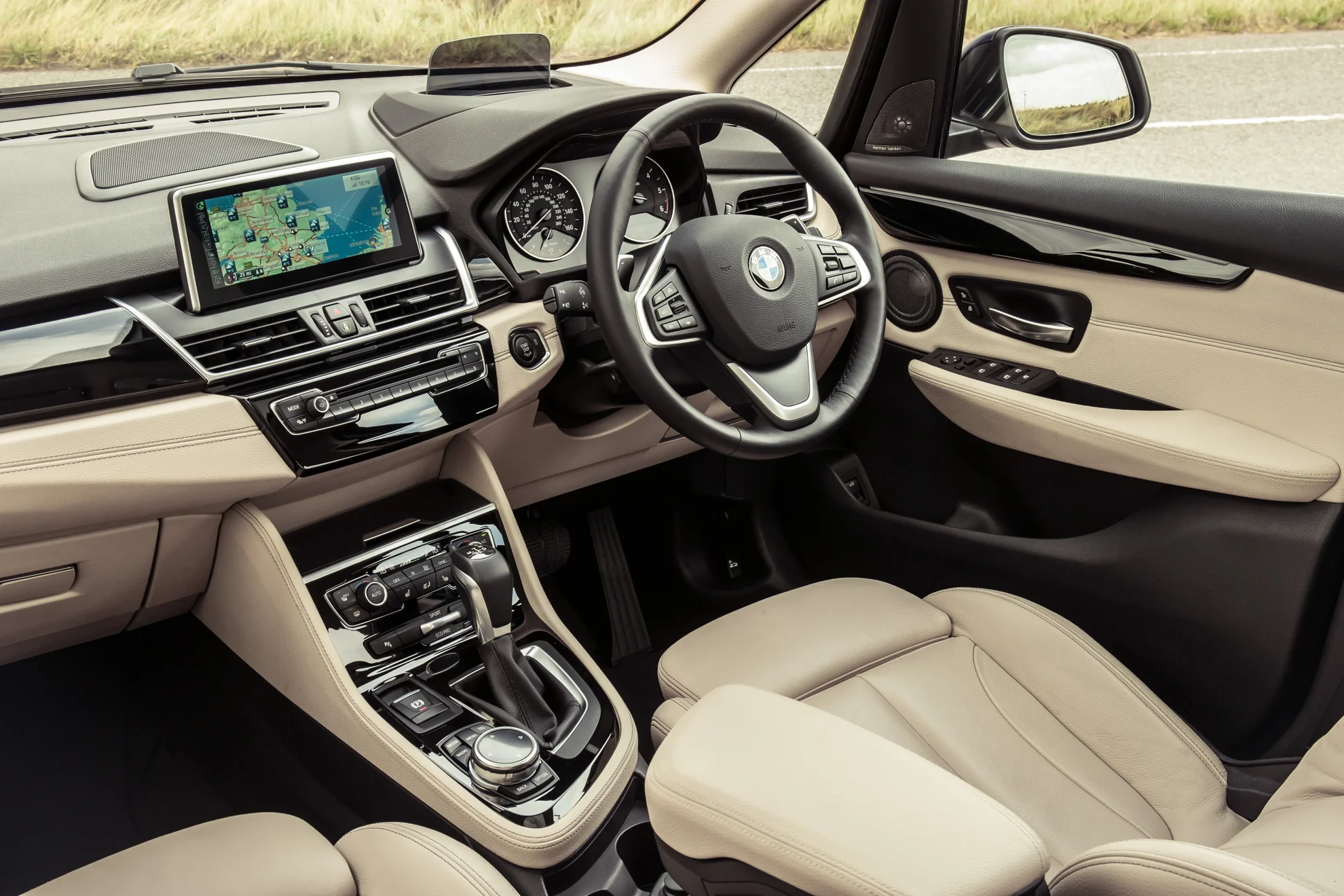 BMW-2-Series-Active-interior.jpg