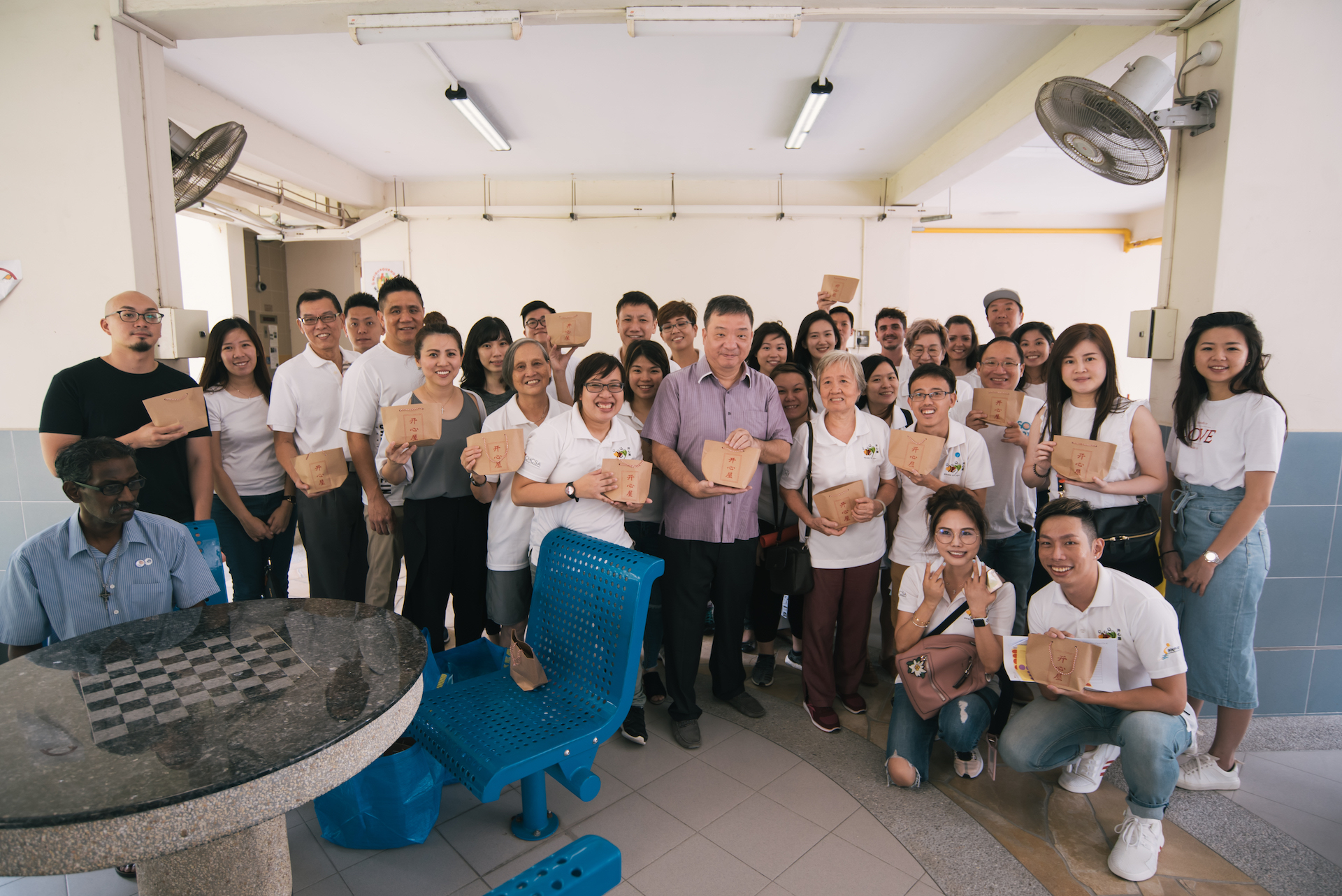 180915 CHCSA TPY Mooncake Distribution-8011.jpg