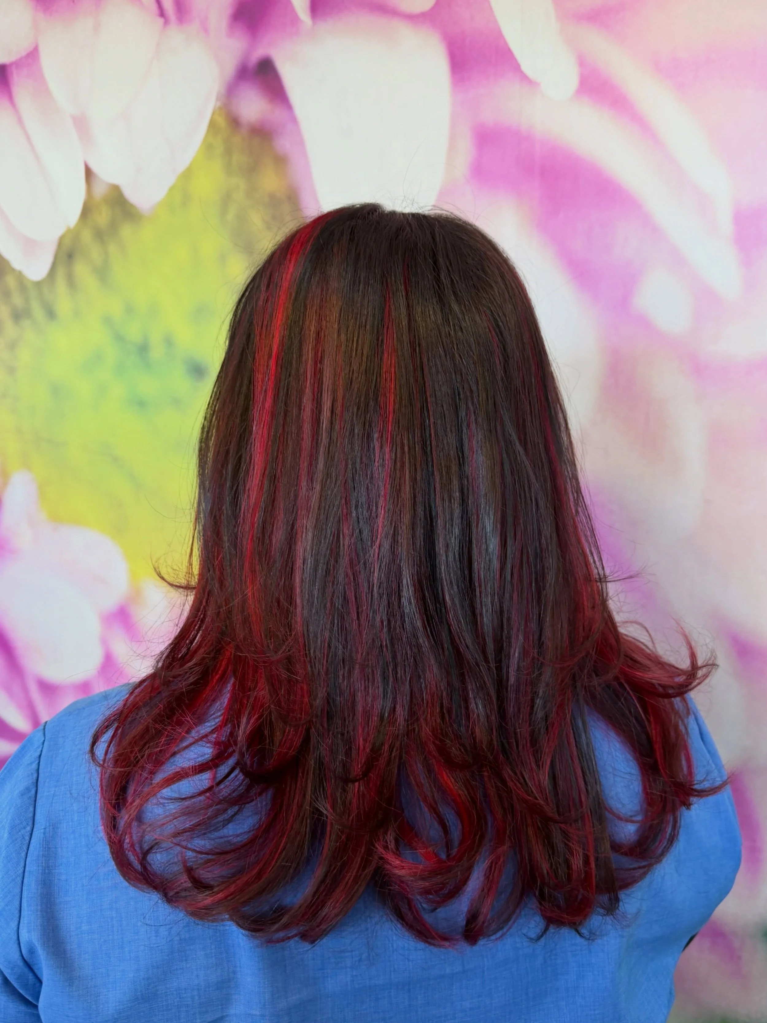 ❤️ POP OF RED ❤️

We absolutely love a pop of red, don&rsquo;t you? 

Book in your next hair or beauty appointment now!