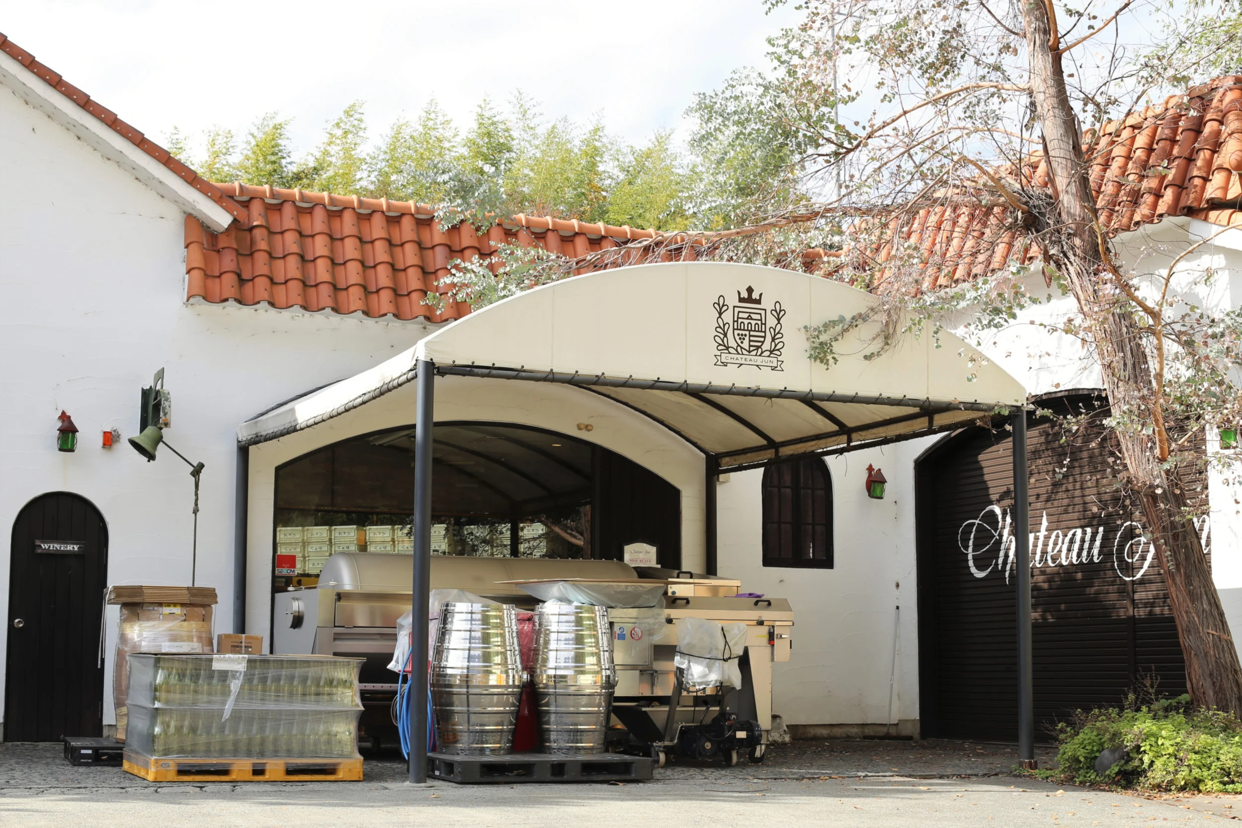 Chateau Jun
