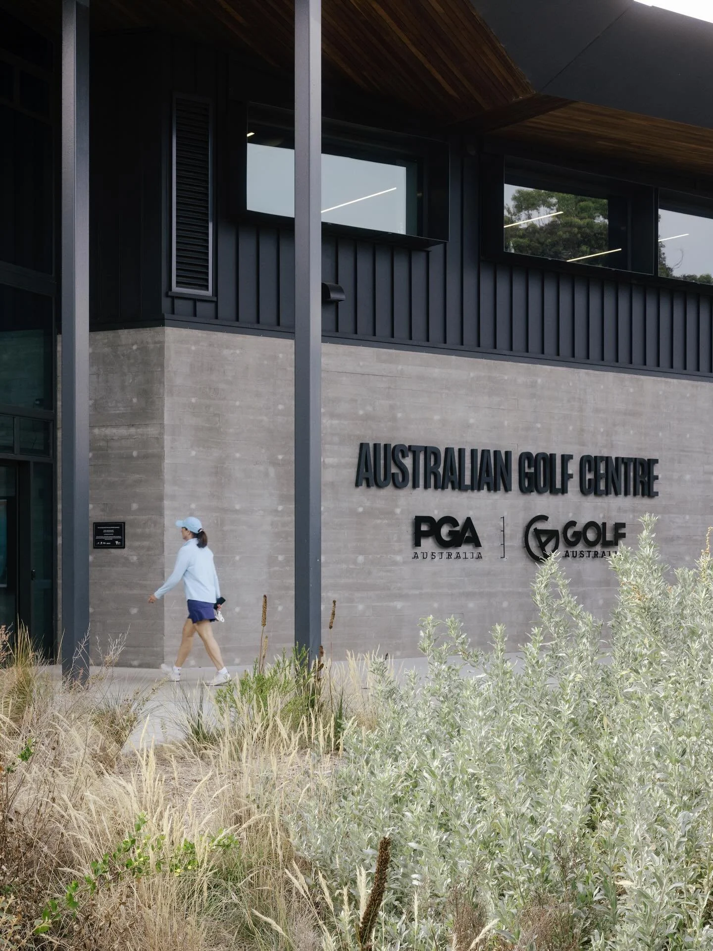 Sandringham Golf Links

Architect: @city_collective 
Builder: @2construct 
Photography: @peternevett 

#golfcourselandscapearchitecture #sandbeltgolf #heathland #heathlandgolf #sandygolflinks