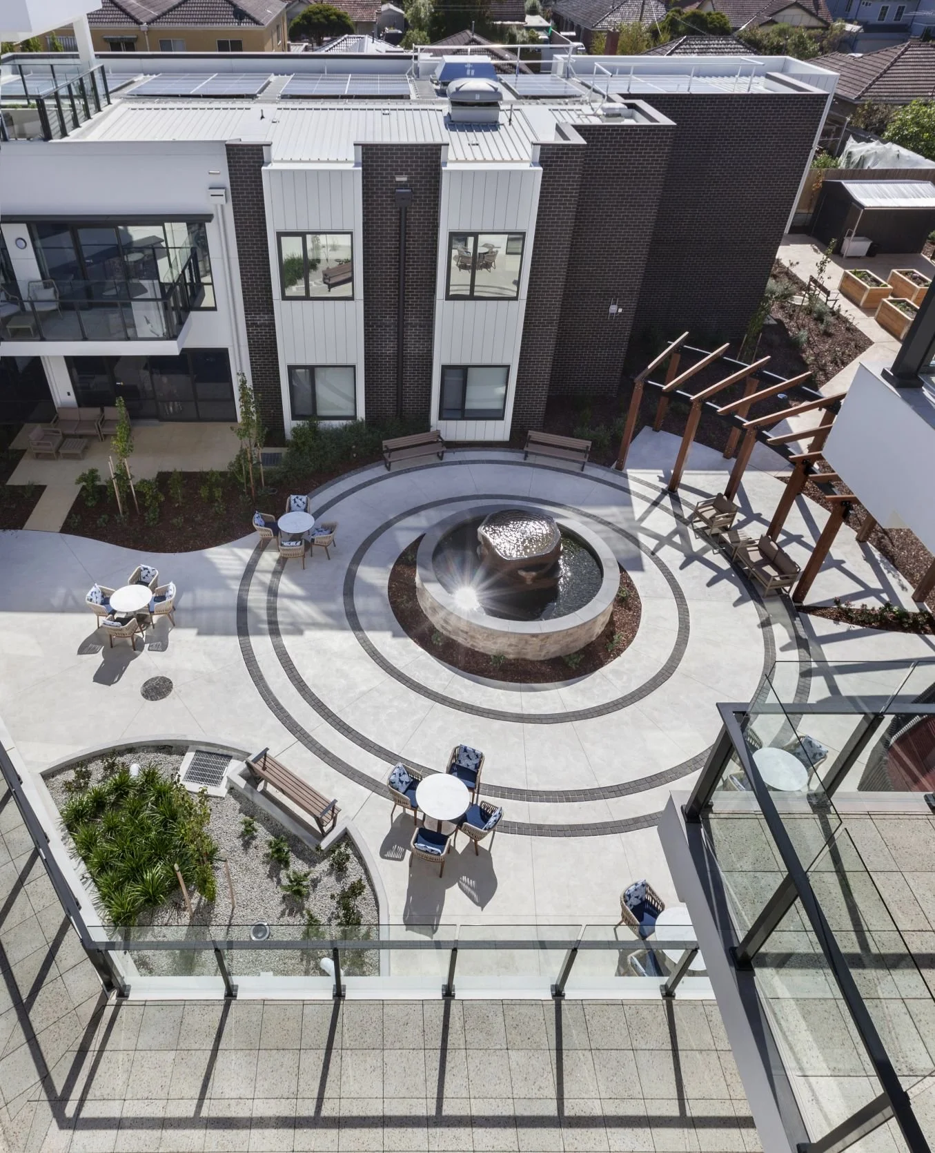 mercy-place-mentone-courtyard.jpg