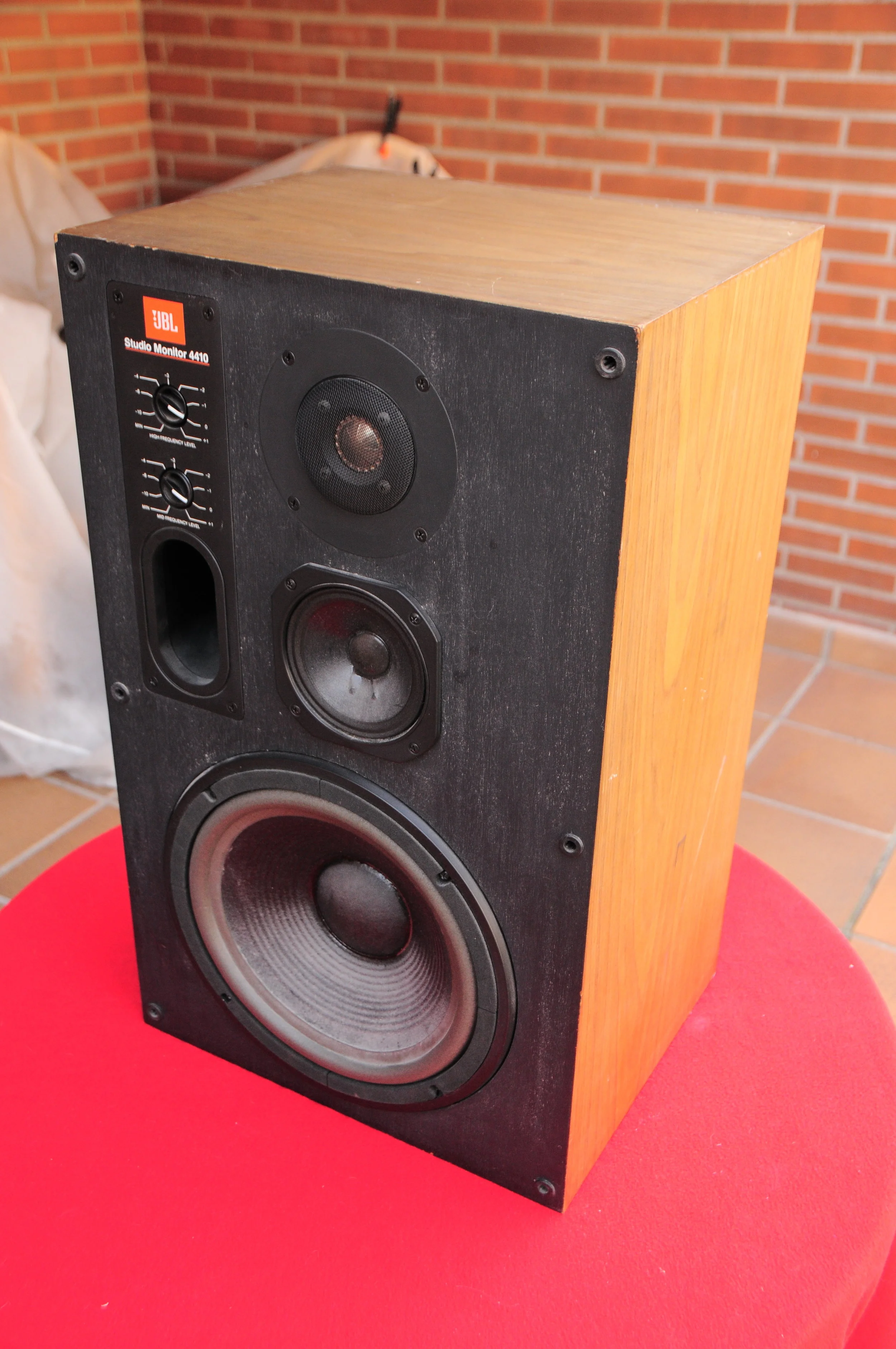 jbl 4410