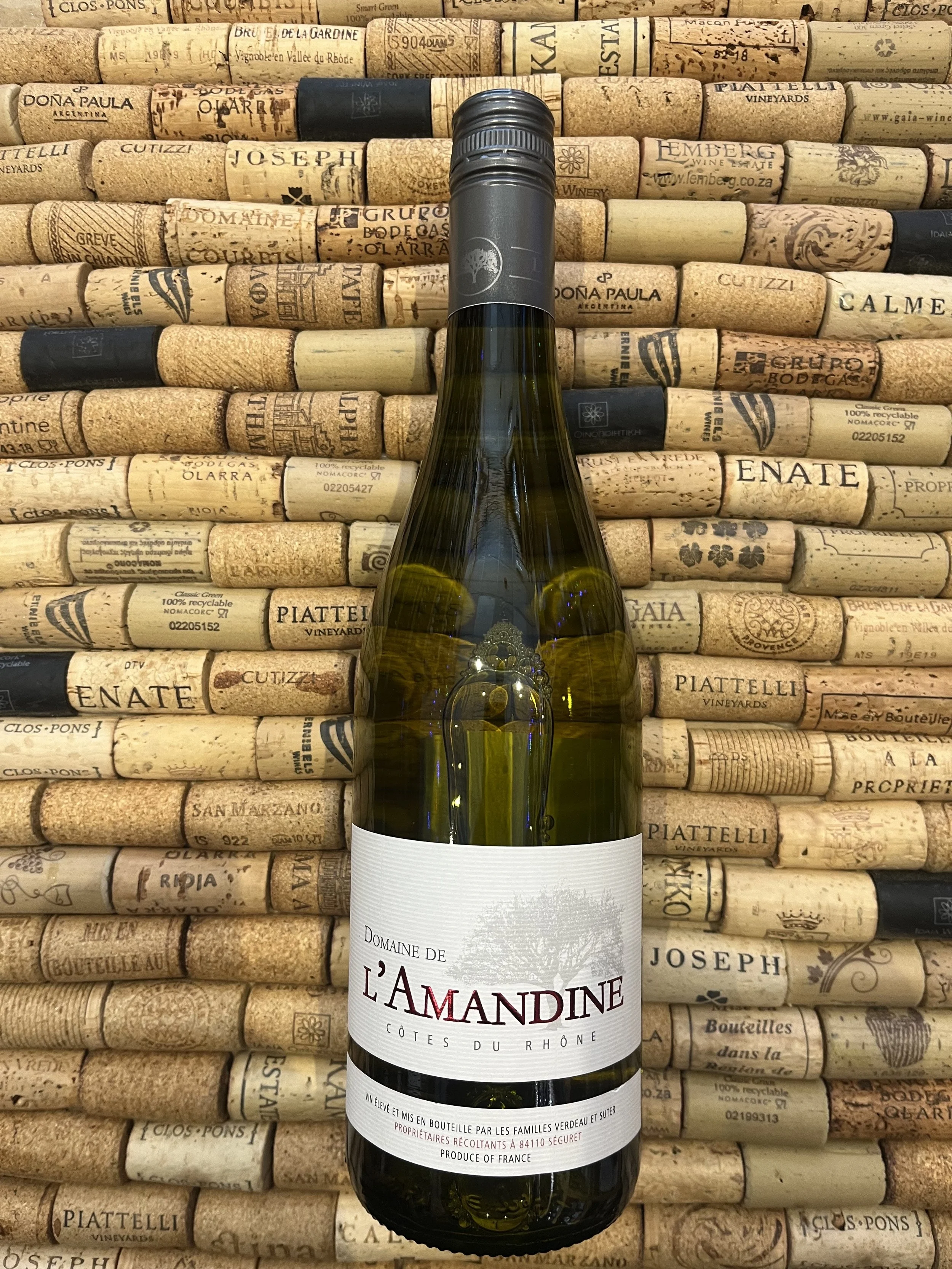 Cotes du Rhone White Domaine l`Amandine, Southern Rhone, France