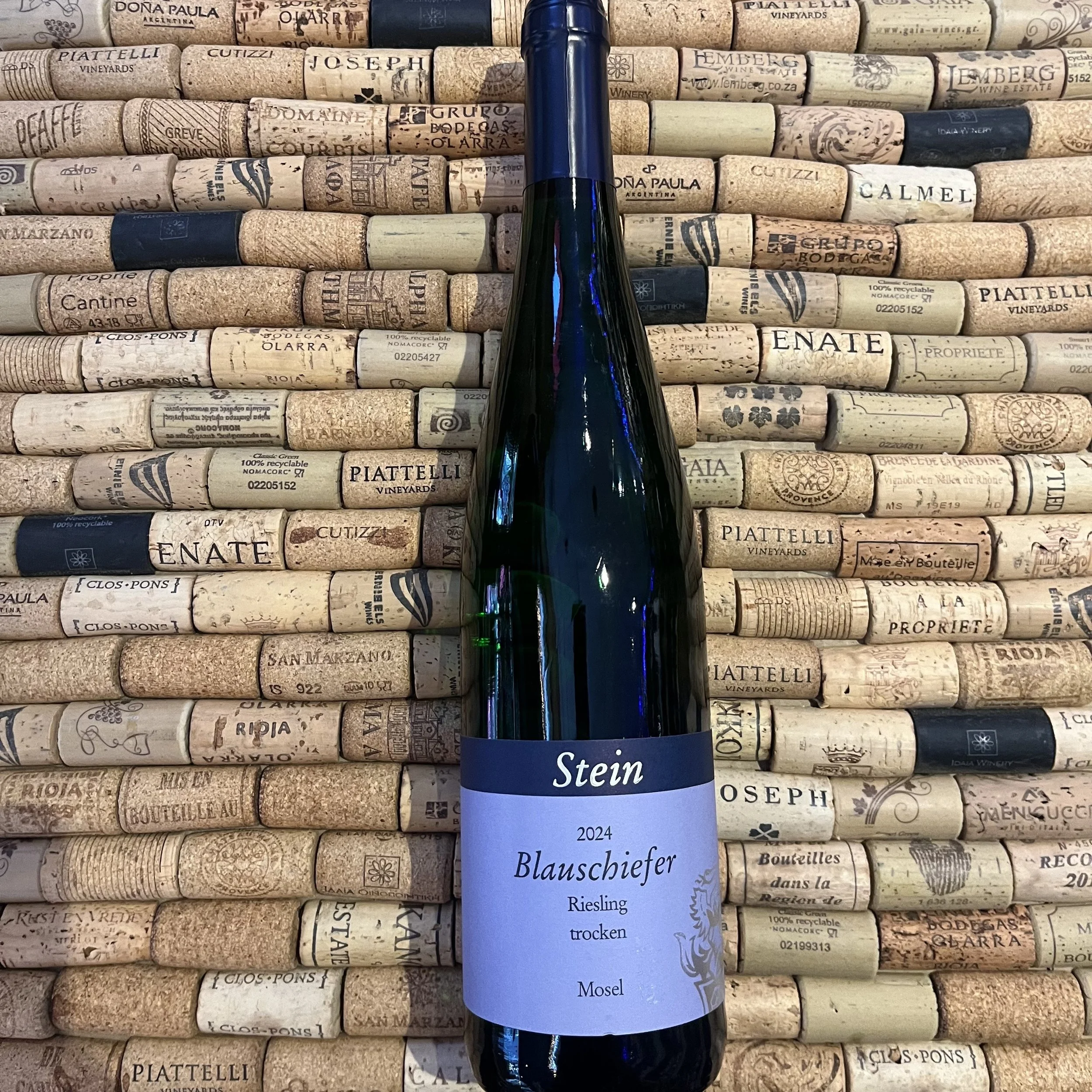Stein - Riesling Blauschiefer Trocken Mosel, Germany