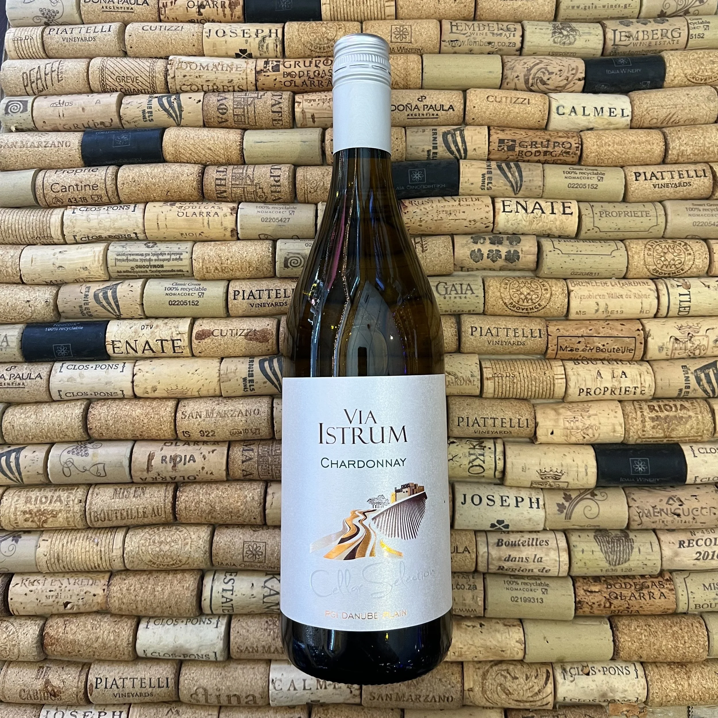 Chateau Burgozone, Via Istrum Chardonnay, Bulgaria