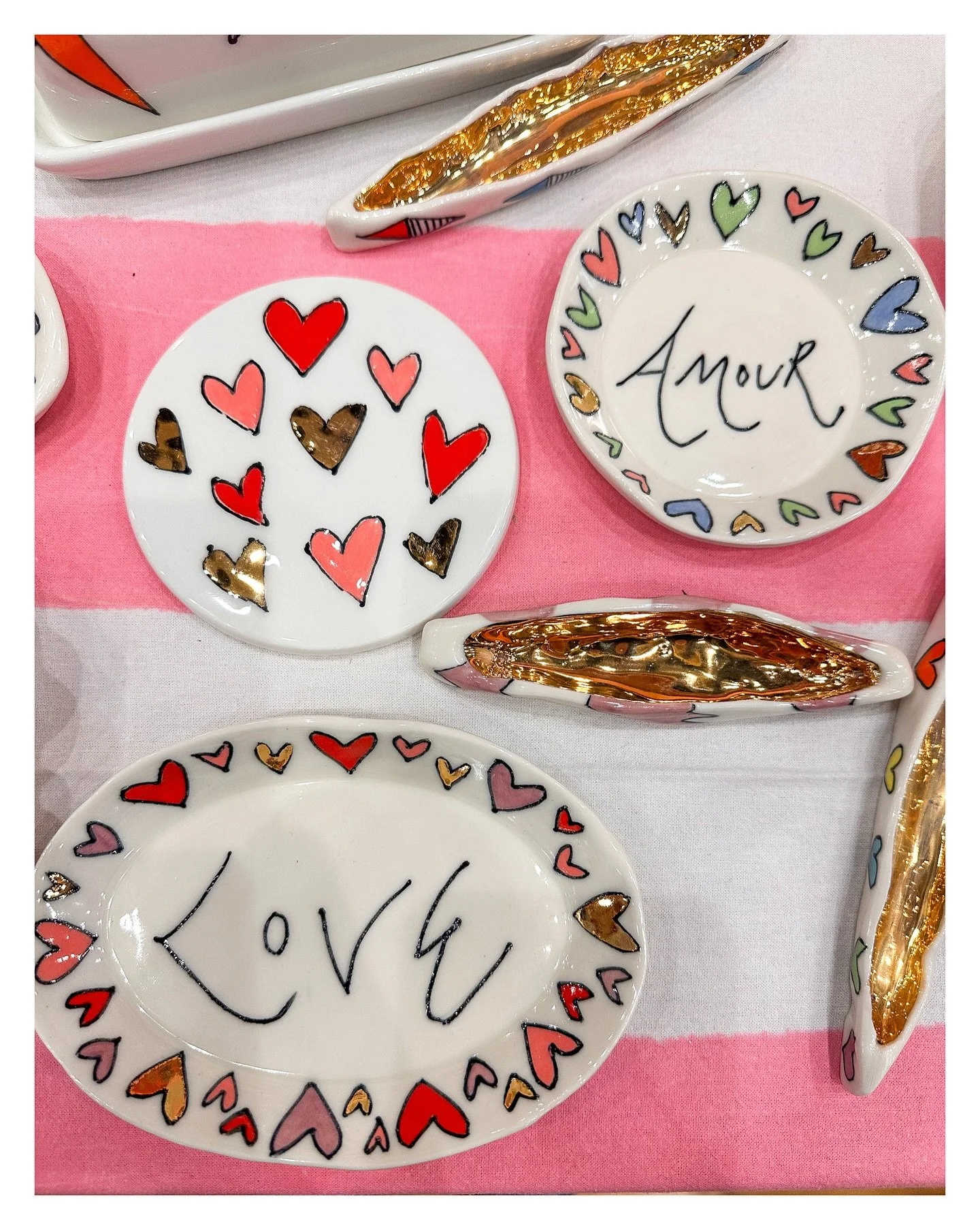 For your favourite trinkets 🤩 and a coaster for your 🍷
 lots of love 🇬🇧 &hearts;️and Amour 🇫🇷&hearts;️