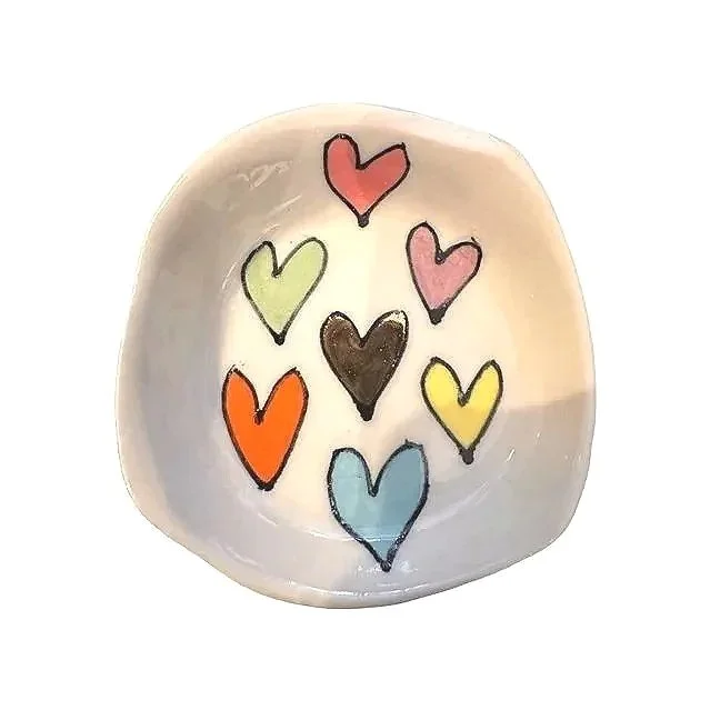 Bright%252Bmini%252Bdish%252Bwith%252Bhearts.jpg