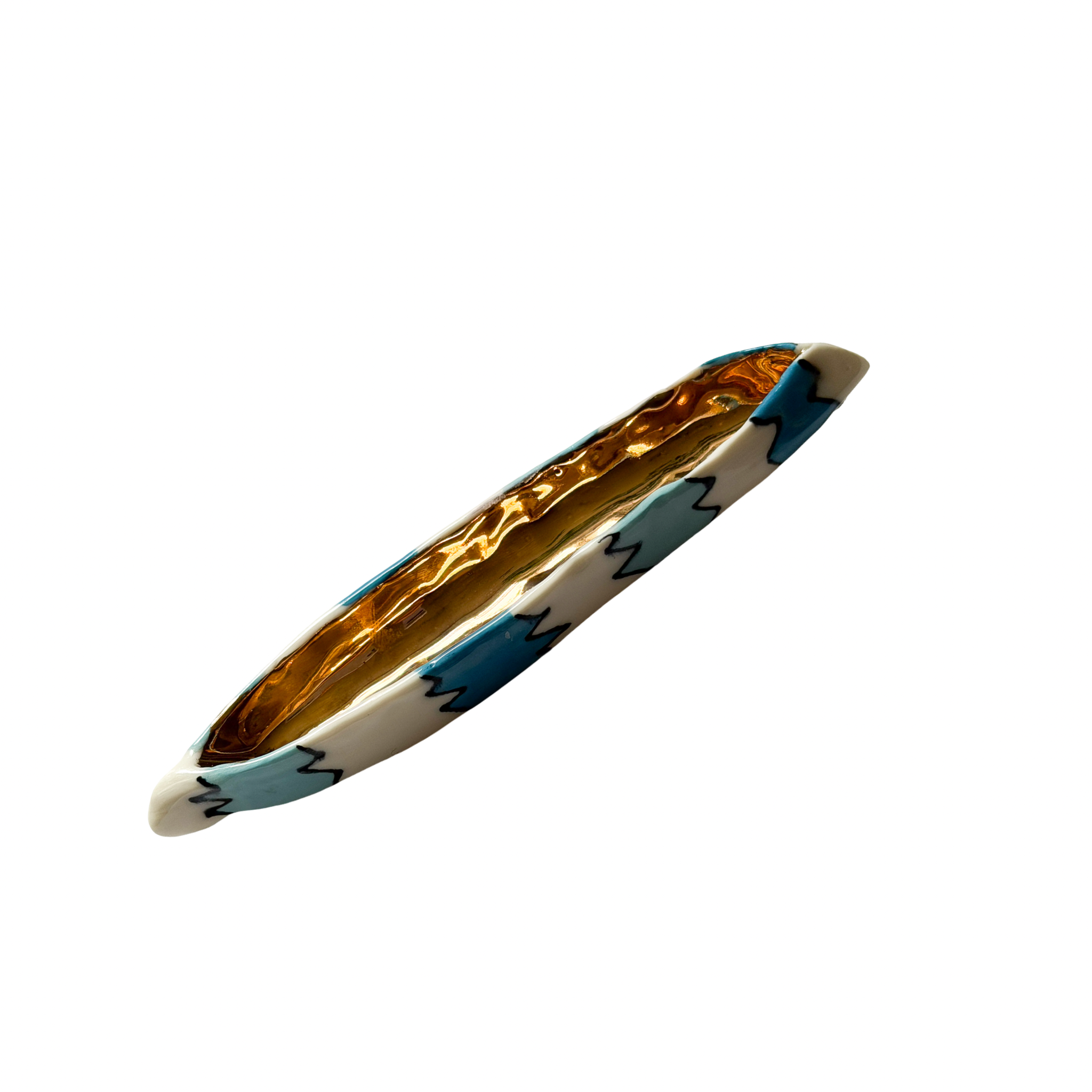Side of blue zigzag jewellery holder.png