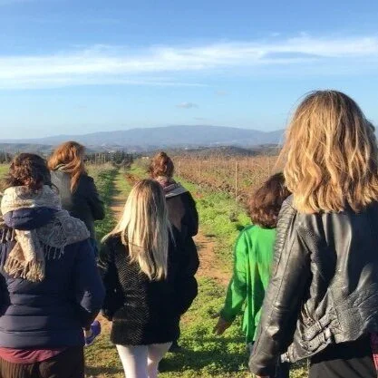 YOGA-RETREAT-VENUE-ALGARVE-EXPERIENCE-RETREATS-MINDFUL-WALK-VINEYARDS.jpg