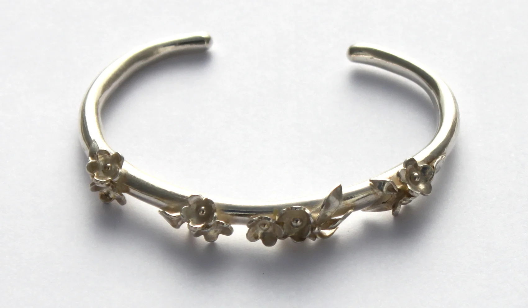 bouquet bangle 1 hell.JPG