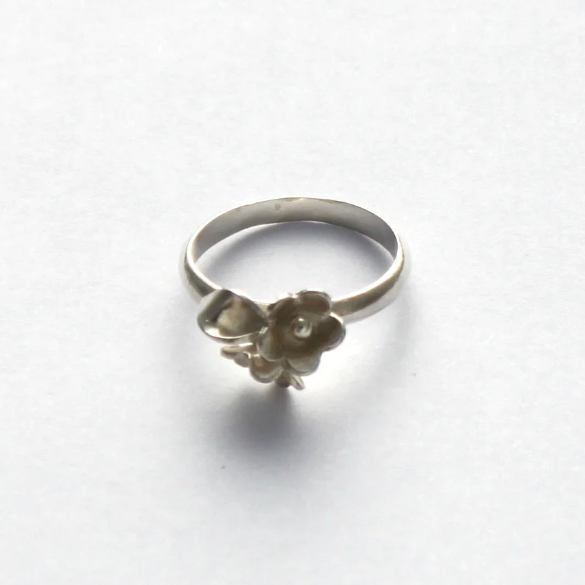 bouquet ring 1 hell.JPG