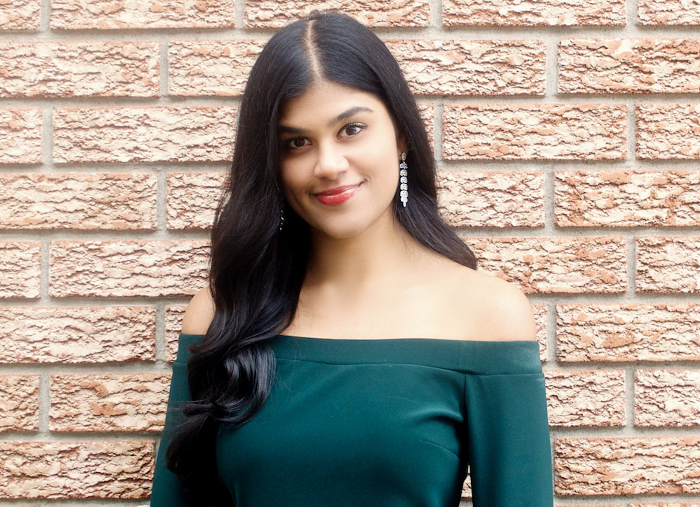 L’ORÉAL WOMEN OF WORTH AWARD