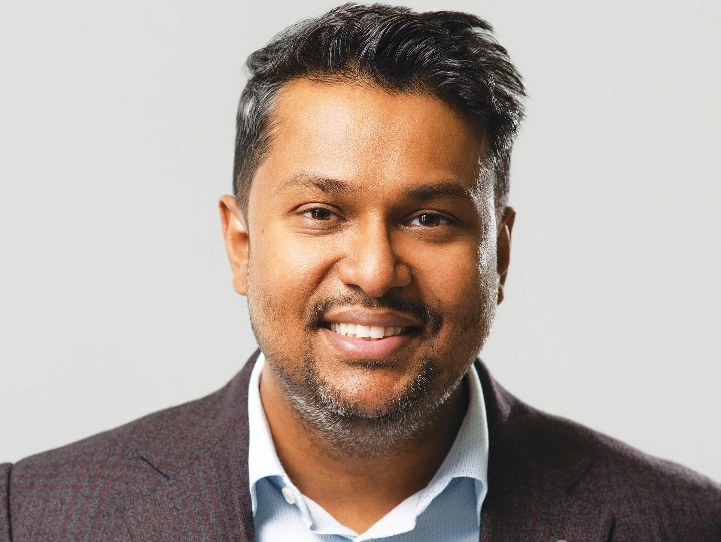 GRANT'S DESI ACHIEVER