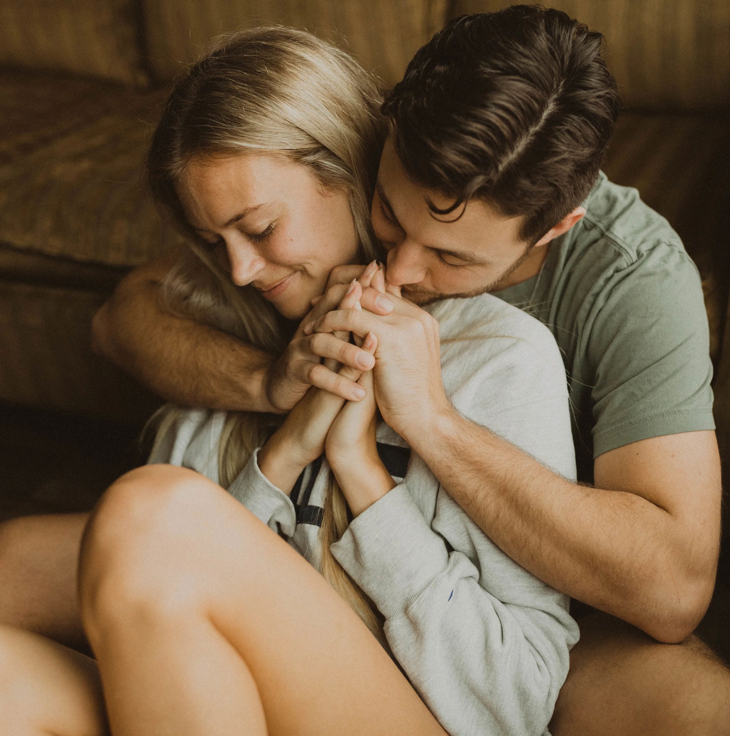 Intimate In home engagement session