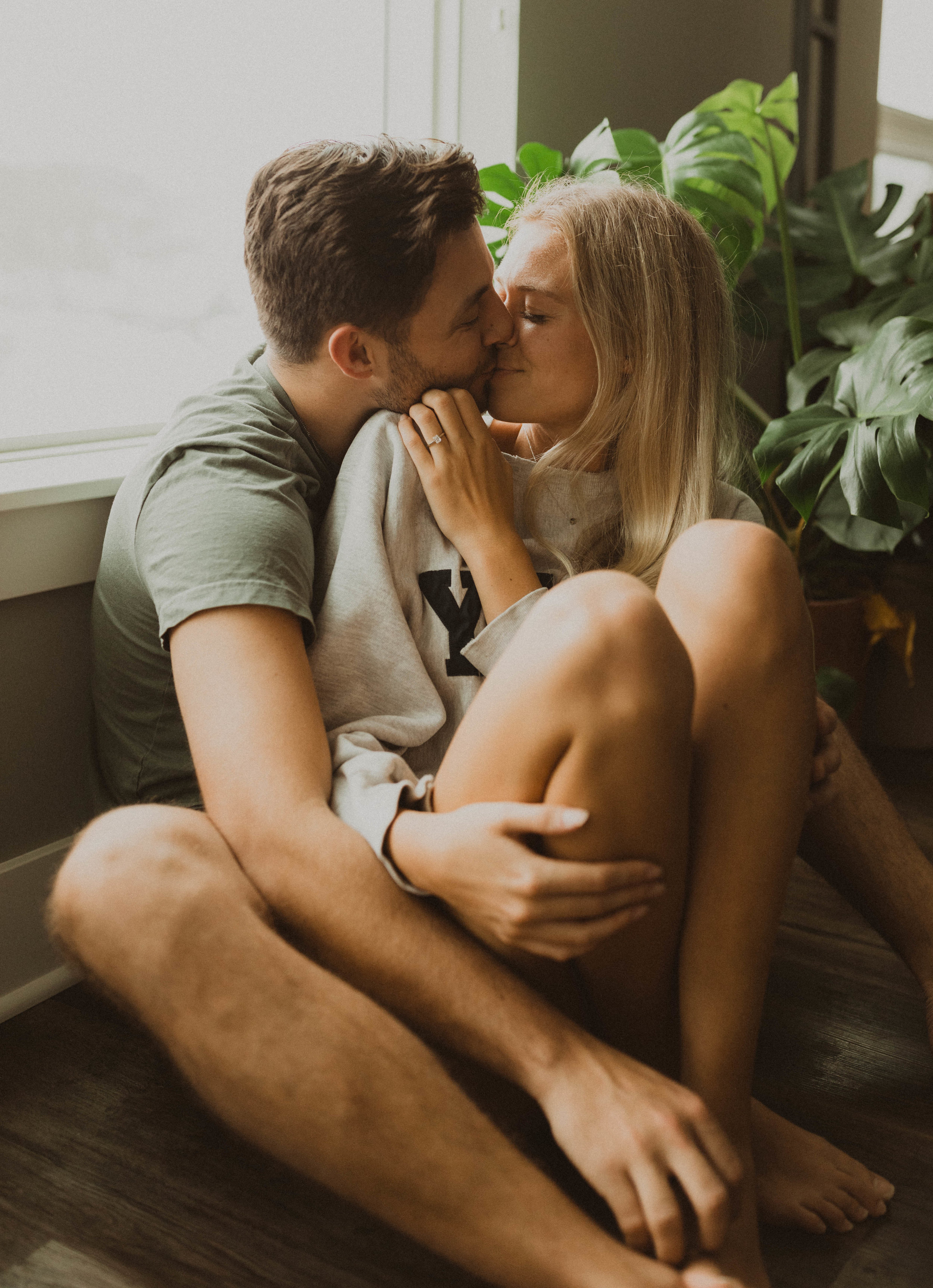 intimate in home session