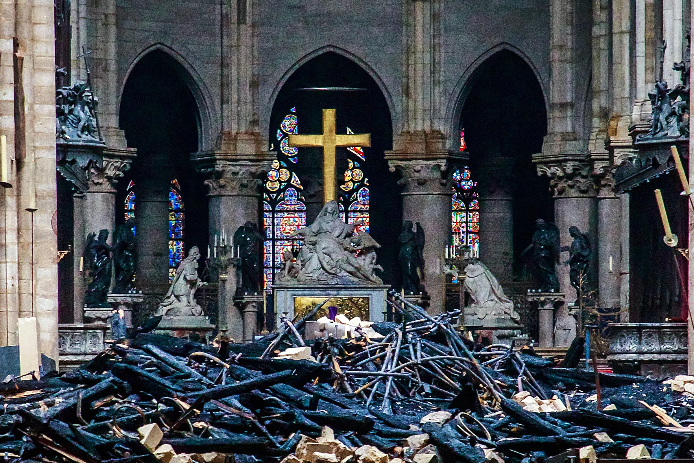notre-dame-rebuild.jpg