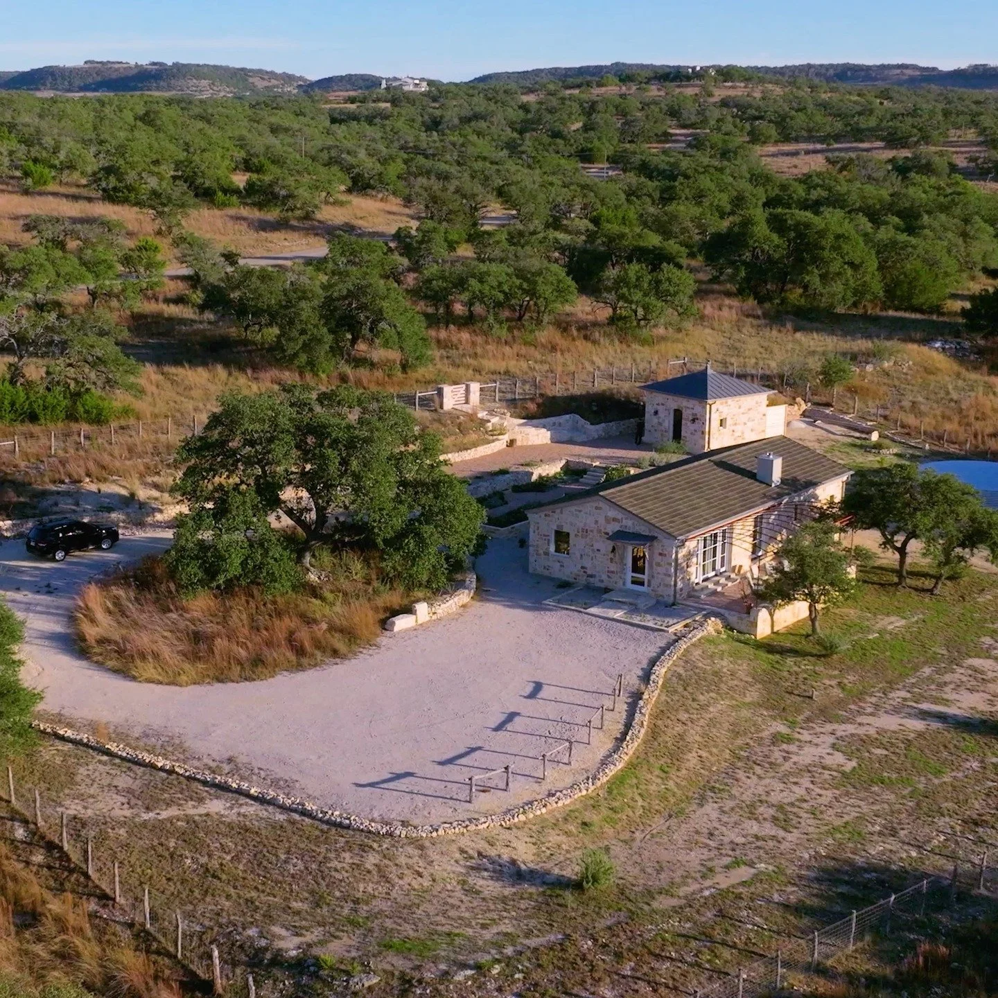 Just listed with @morelandproperties... this new hill country home and studio in Johnson City, Texas sits on a 7-acre private property with 1,500 shared acres under wildlife management. 

The main residence, at 1584 square feet, pairs heirloom-qualit