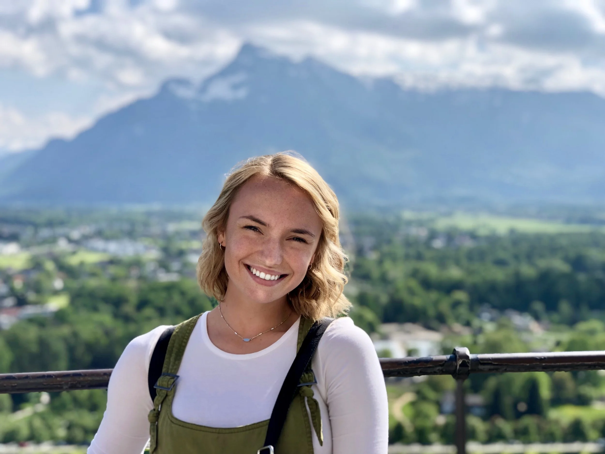 Facetune_23-05-2019-16-56-58.jpg