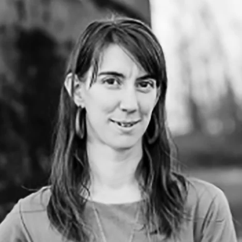 Metta_Bio_Photos_Christy_Smirk.jpg