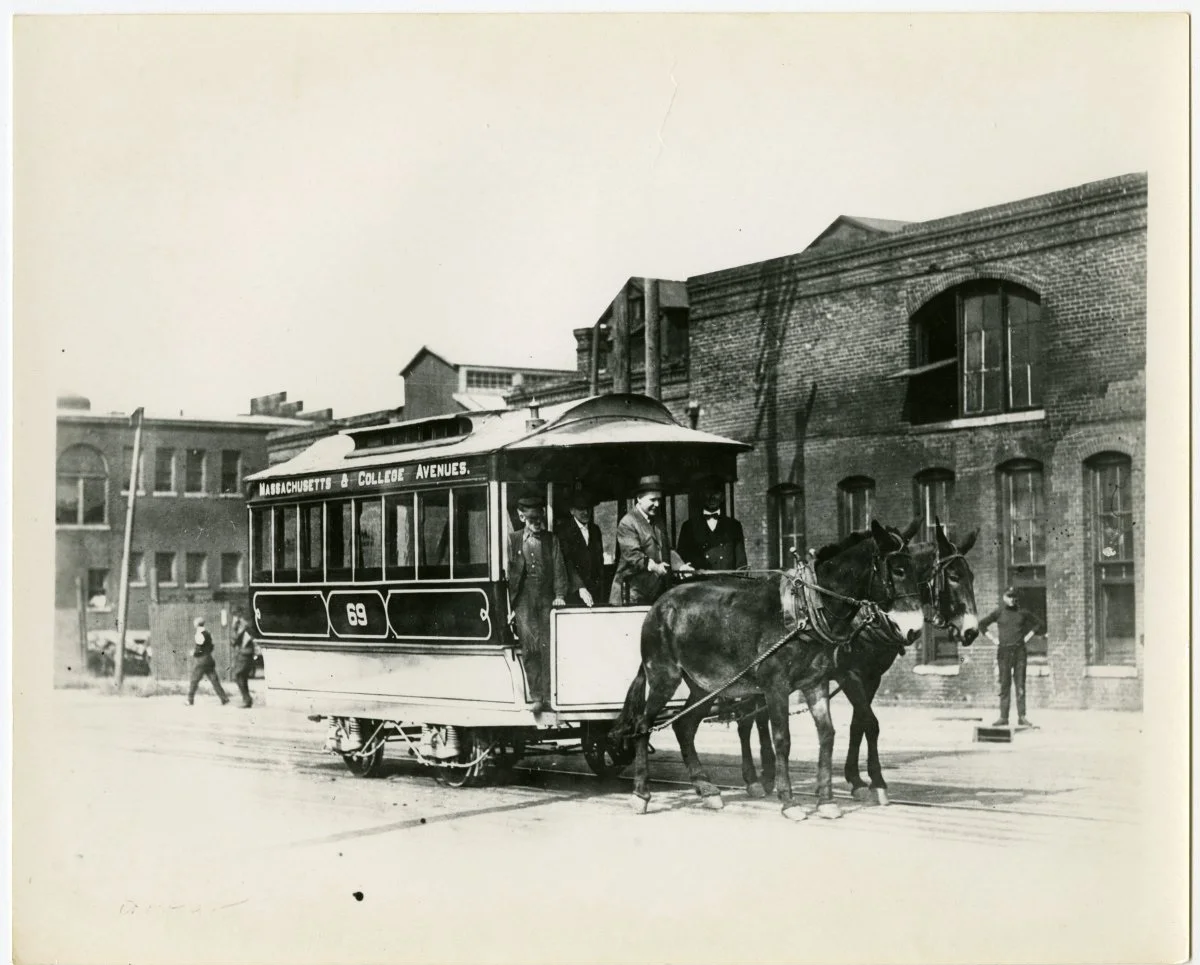 Massachusetts & College Avenue Mule Car No. 69 traverses Indianapolis in 1910. Ray Hinz Collection.