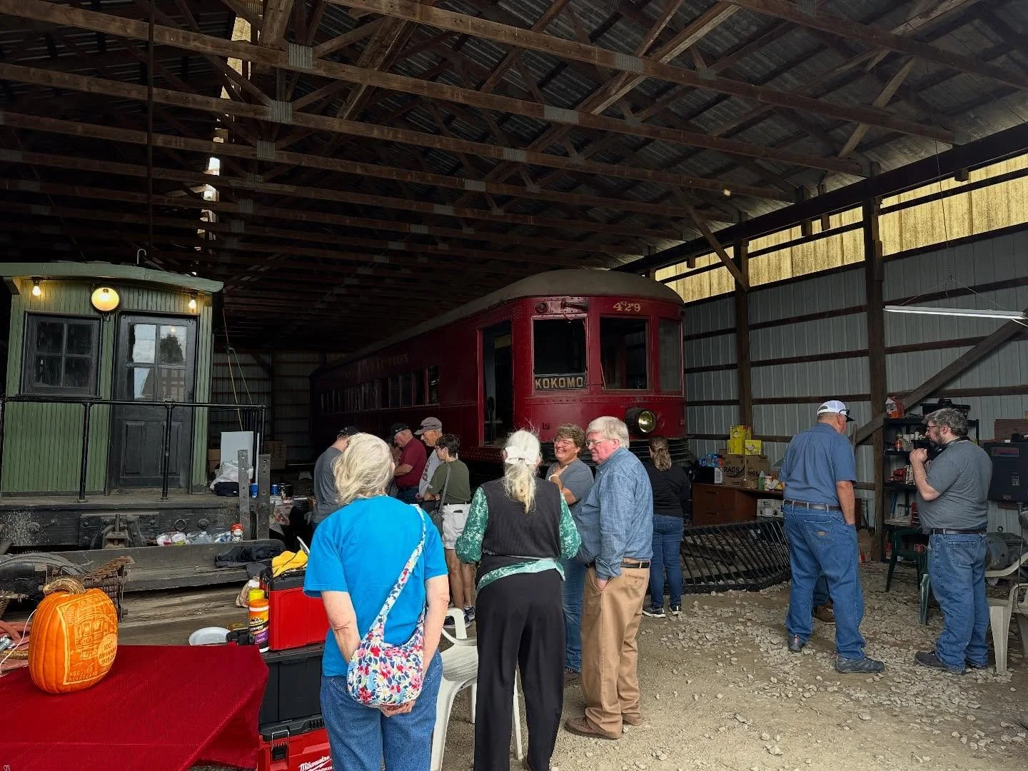 🦃 More than 80 years ago, Hoosiers traveled home for the holidays on fast, intercity interurban trains. This year, we're thankful for the generosity of our donors and volunteers who are supporting the final stretch in completing the restoration of  