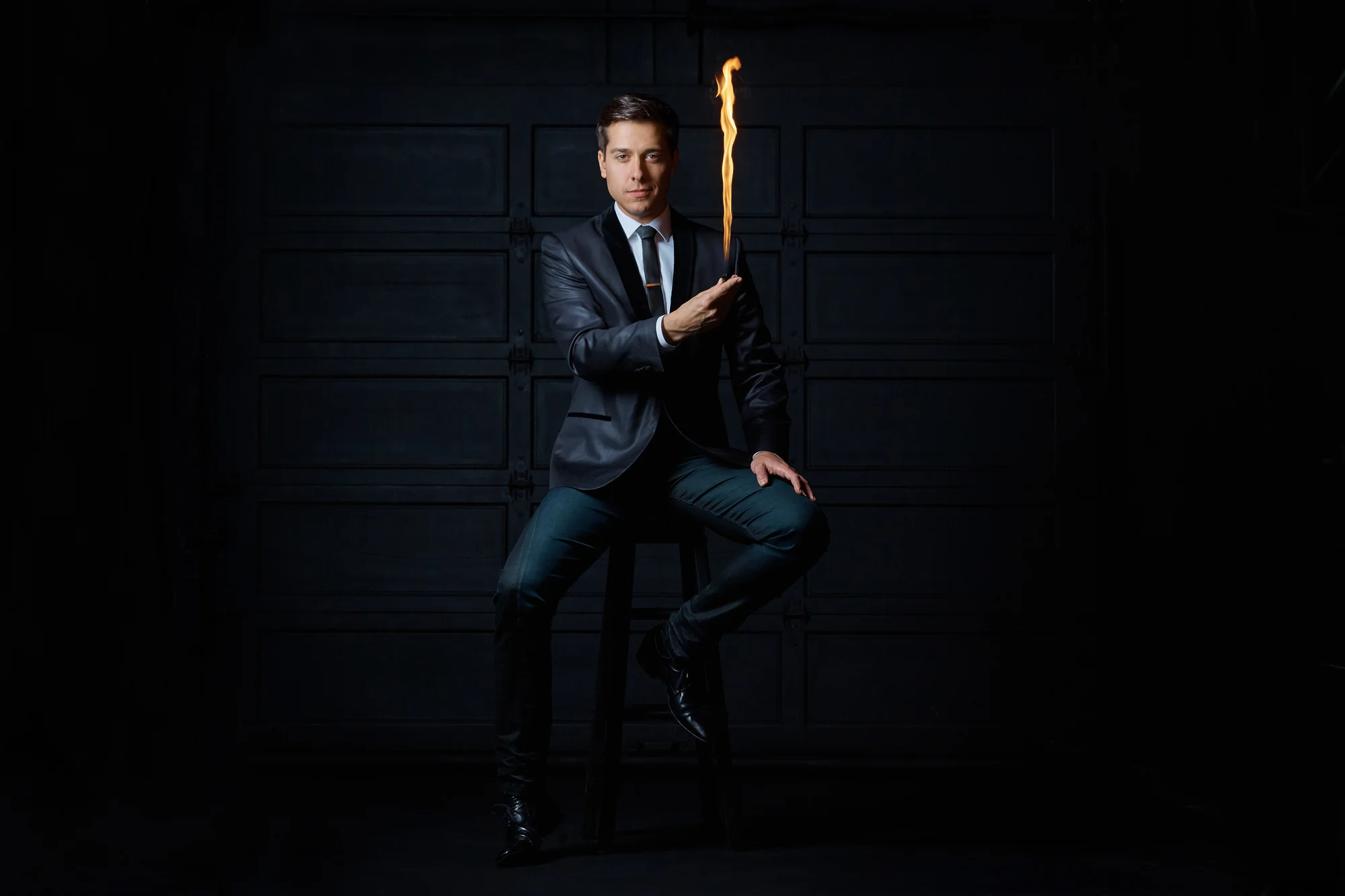2. Sheldon Casavant-086-Magician-Edmonton-Ryan-Parker-Photography-Edmonton-Headshots-Alberta-Headshots-Portrait-Headshot.jpg