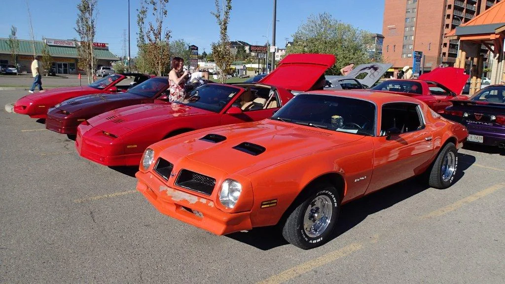 Firebird Show'n Shine at Hooter May 26, 2013 -- (12).jpg