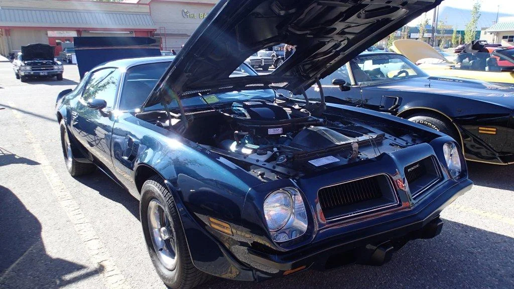 Firebird Show'n Shine at Hooter May 26, 2013 -- (23).jpg
