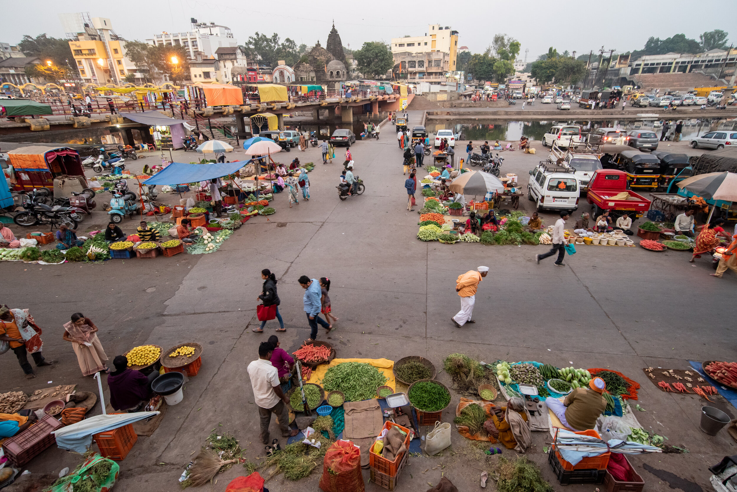 Nashik Godavari riverfront daily market. Photo: Rohit Madan