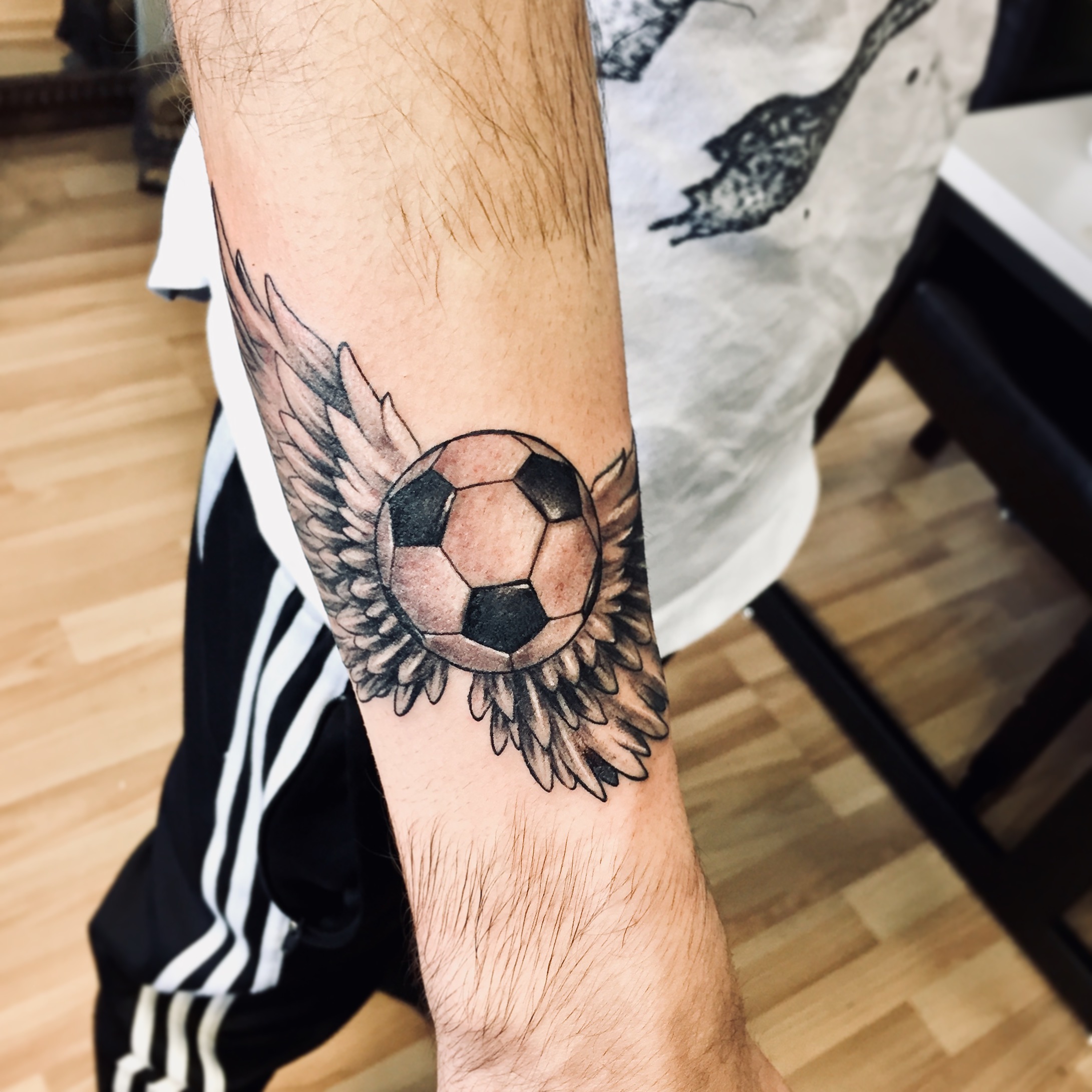 Details more than 73 soccer tattoos on calf super hot - thtantai2