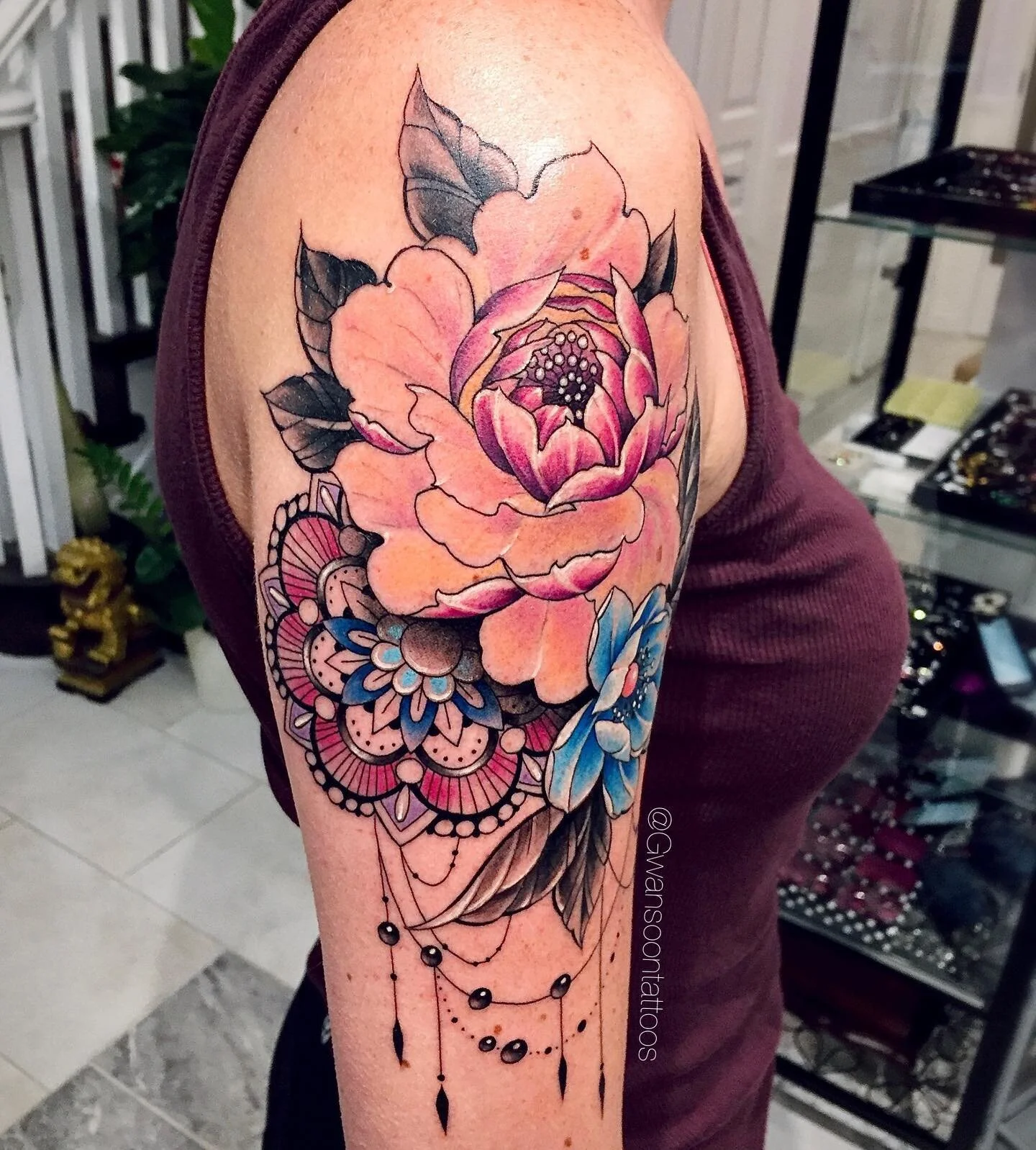 Floral mandala piece done on Jessica. 🌷 &mdash;&mdash;&mdash;&mdash;&mdash;&mdash;&mdash;&mdash;&mdash;&mdash;&mdash;&mdash;&mdash;&mdash;&mdash;&mdash;&mdash;&mdash;
Follow us @gwansoontattoos ✍🏼
&mdash;&mdash;&mdash;&mdash;&mdash;&mdash;&mdash;&mdash;&mdash;&mdash;&mdash;&mdash;&mdash;&mdash;&mdash;&mdash;&mdash;&mdash;
☎️ 1-416-909-9055
📩 info@gwansoonleetattoo.com
🖥 www.gwansoonleetattoo.com
&mdash;&mdash;&mdash;&mdash;&mdash;&mdash;&mdash;&mdash;&mdash;&mdash;&mdash;&mdash;&mdash;&mdash;&mdash;&mdash;&mdash;&mdash;
.
.
.
.
.
#gwansoontattoos#tattooofinstagram#blackandgrey#tattooaddict#tattooartwork#tattoooftheday#tattoolife#tattoomodel#tattoostyle#skinart#tattooideas#tattooart#tattooworld#tattoolove#tattooinspiration#torontoart#torontoartist#mississauga#toronto#brampton#torontotattoo#mississaugatattoo#tatuaje#tattooidea#femaleartist#floraltattoo#flowertattoo#sleevetattoo#sleevetattoosonwomen#mandalatattoo