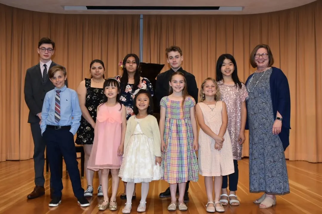 2023 Piano Recital exceeded my expectations! I'm proud of all these hard-working students. It was a lovely evening of music.
.
This was our first time at this venue, and we loved it. Thank you, @arcadia.public.library !
.
📸 Kevin Leffler
#guidolinpi